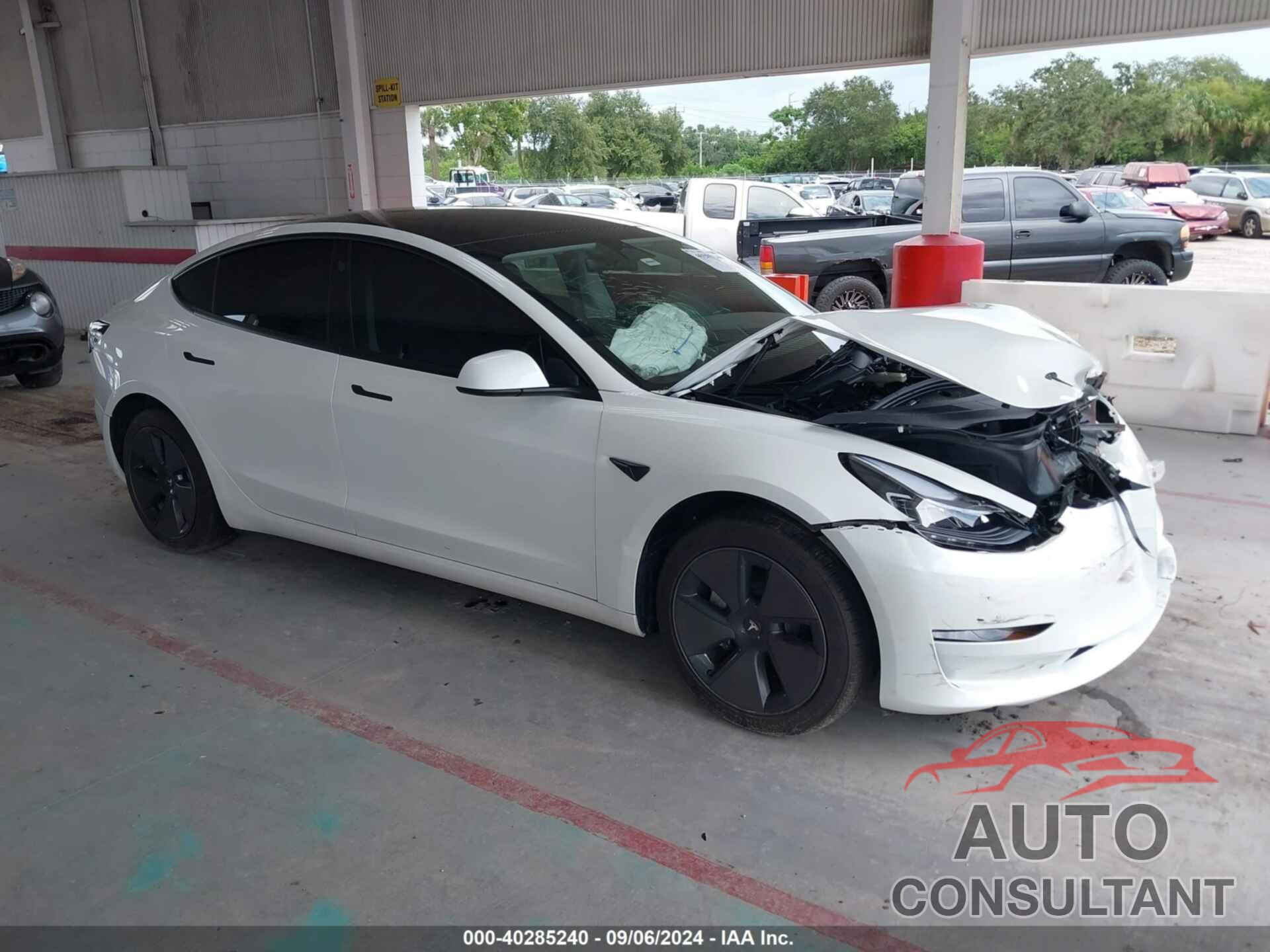 TESLA MODEL 3 2023 - 5YJ3E1EA3PF647784