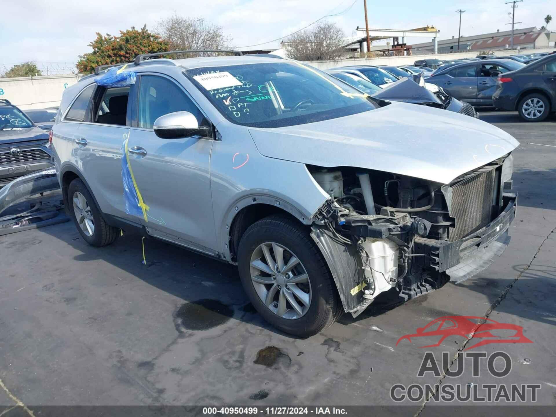 KIA SORENTO 2017 - 5XYPG4A37HG268592