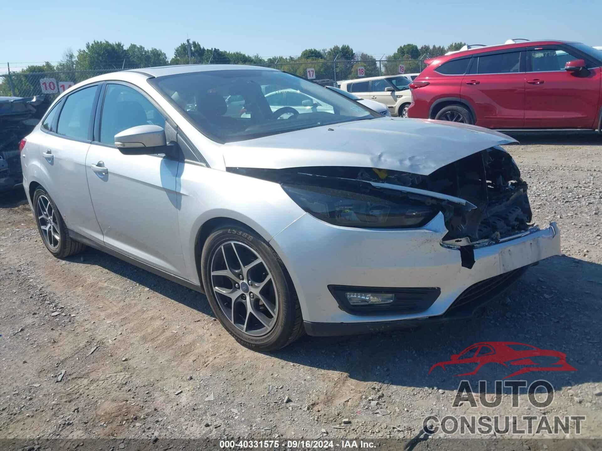 FORD FOCUS 2018 - 1FADP3H27JL313976