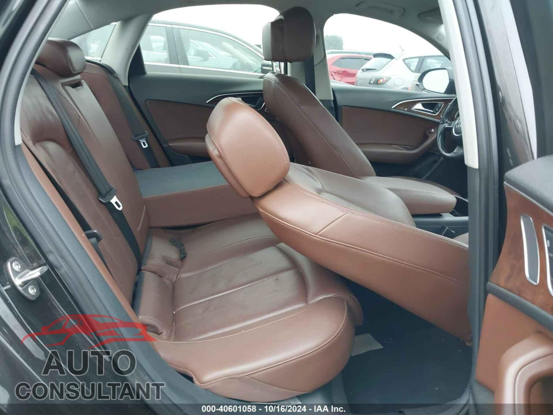 AUDI A6 2012 - WAUDFAFC4CN072007