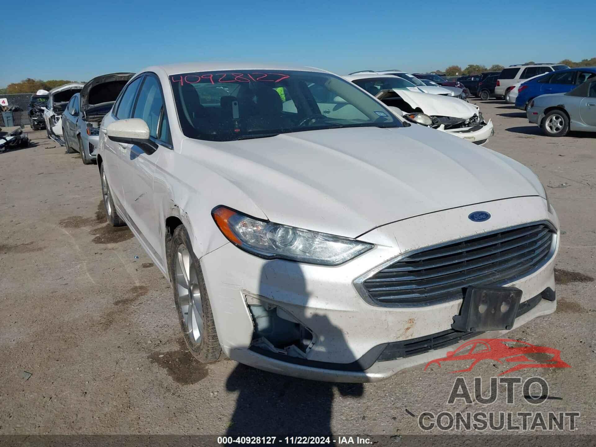 FORD FUSION 2019 - 3FA6P0HD1KR215523