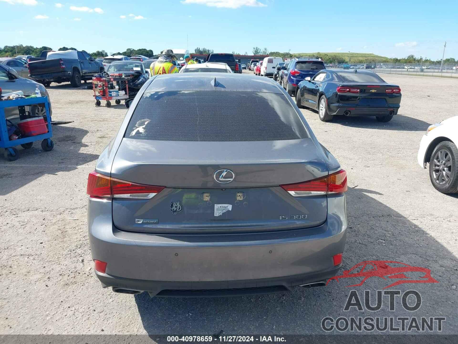 LEXUS IS 300 2019 - JTHBA1D20K5091928