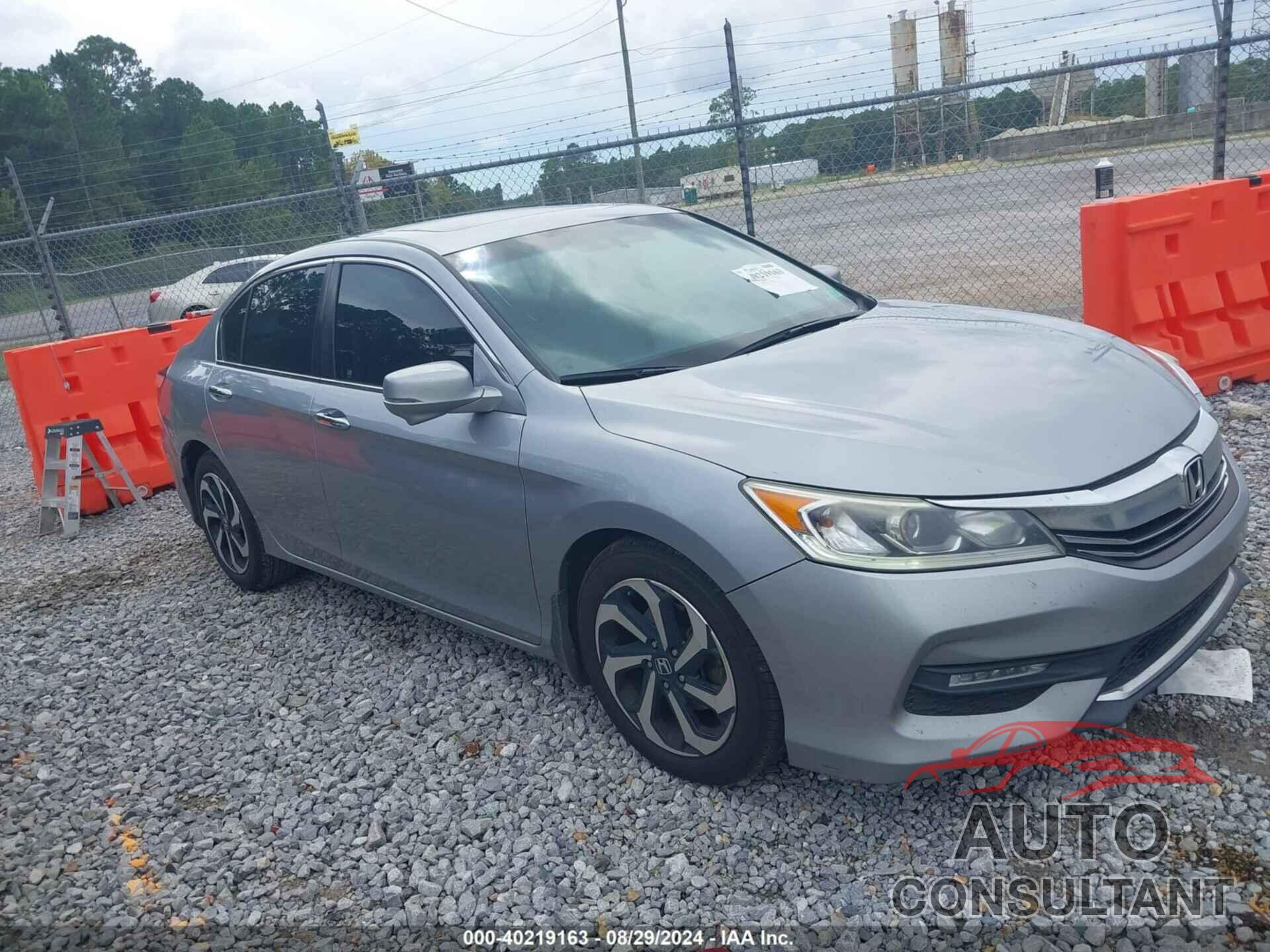 HONDA ACCORD 2017 - 1HGCR2F80HA173388