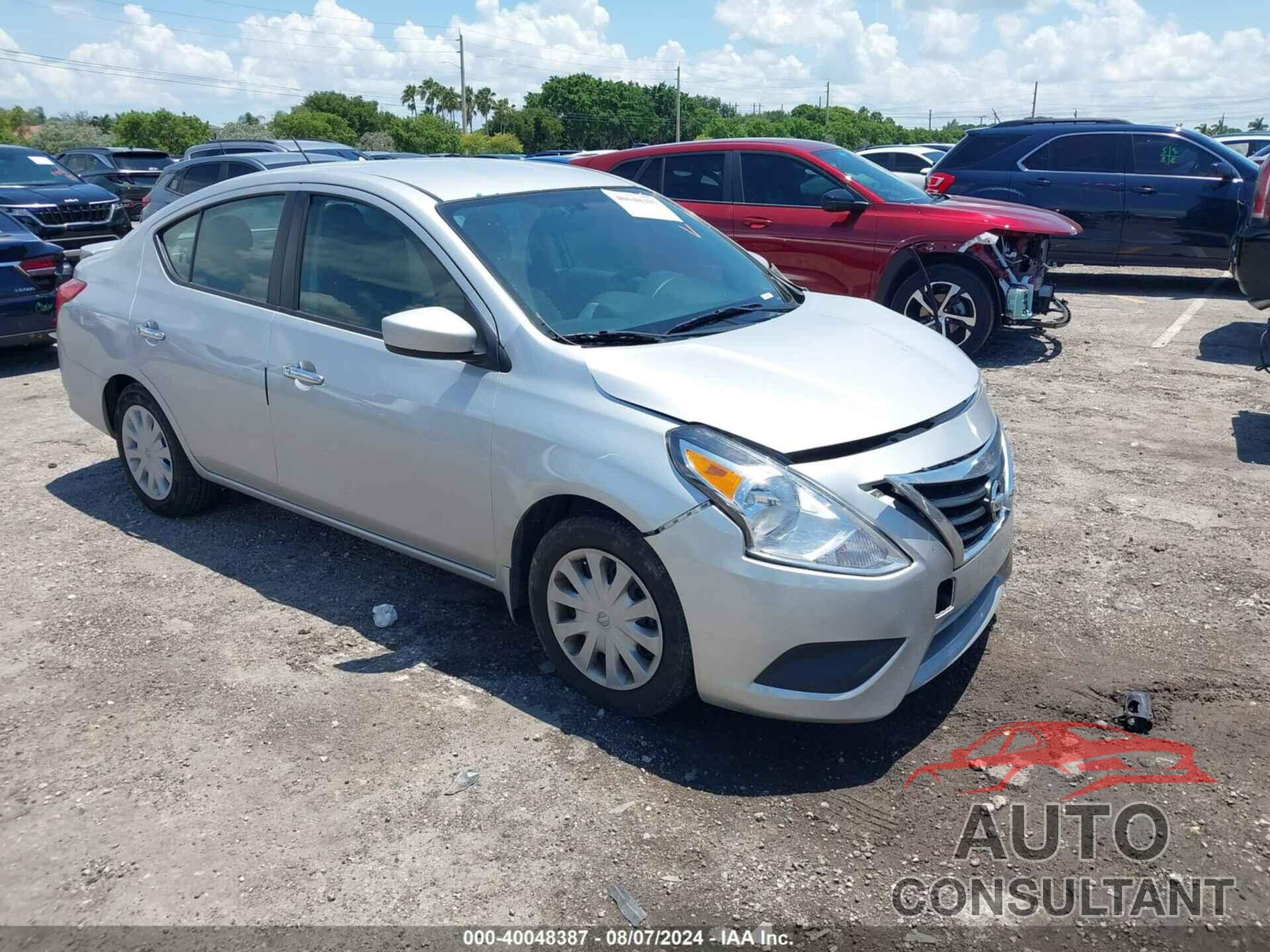 NISSAN VERSA 2017 - 3N1CN7AP7HL866993