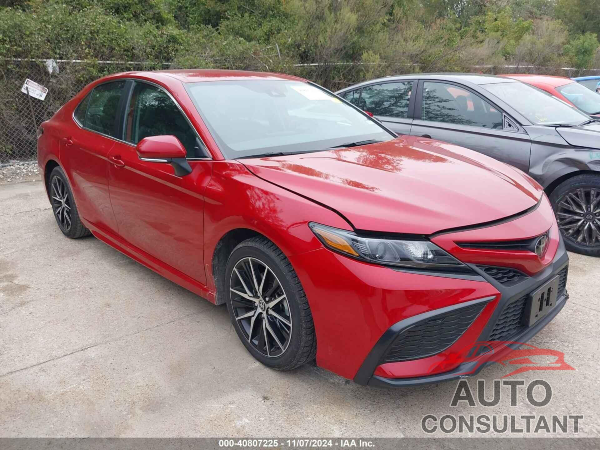 TOYOTA CAMRY 2023 - 4T1G11AK6PU184828