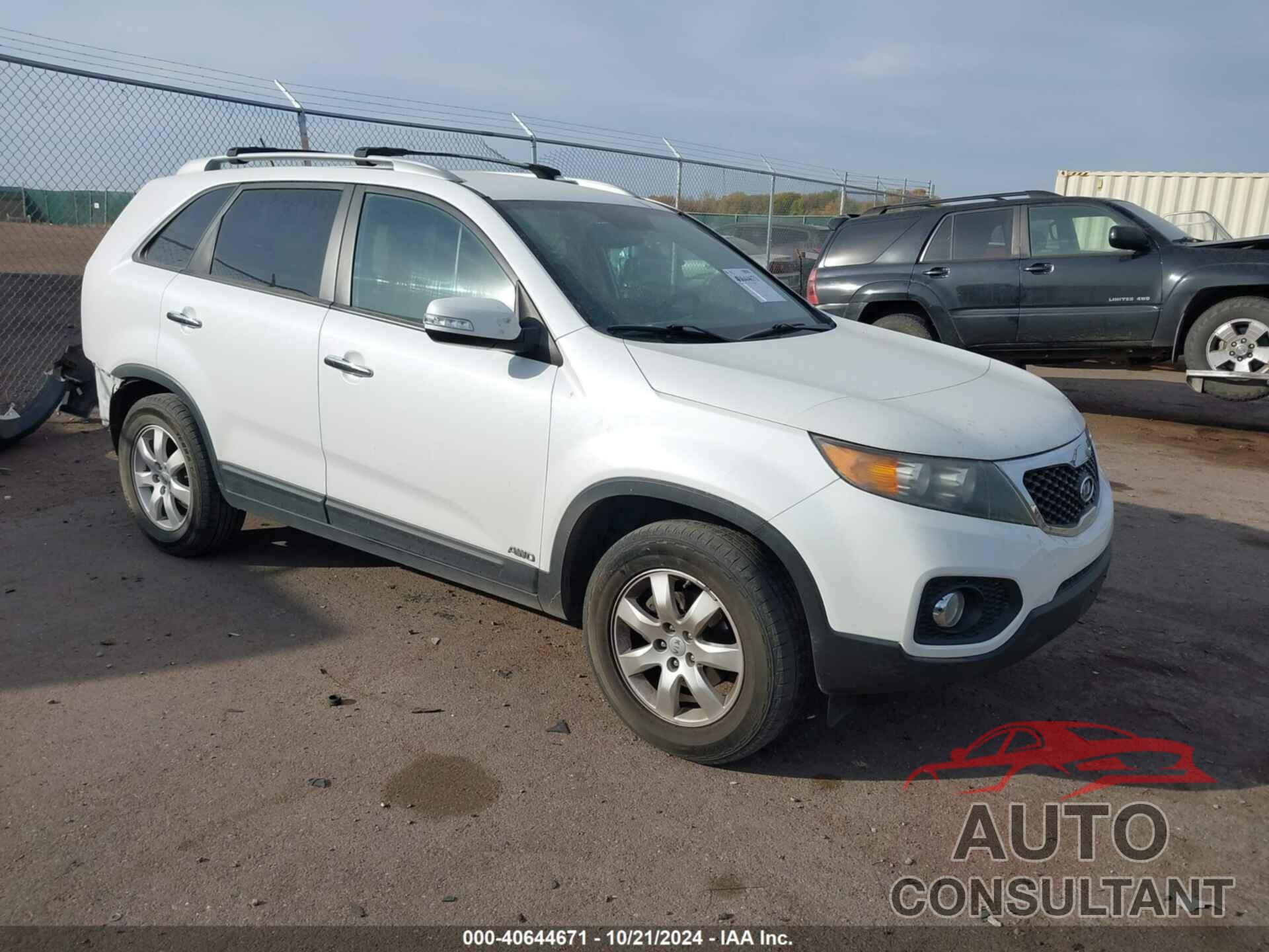 KIA SORENTO 2012 - 5XYKTCA68CG217797