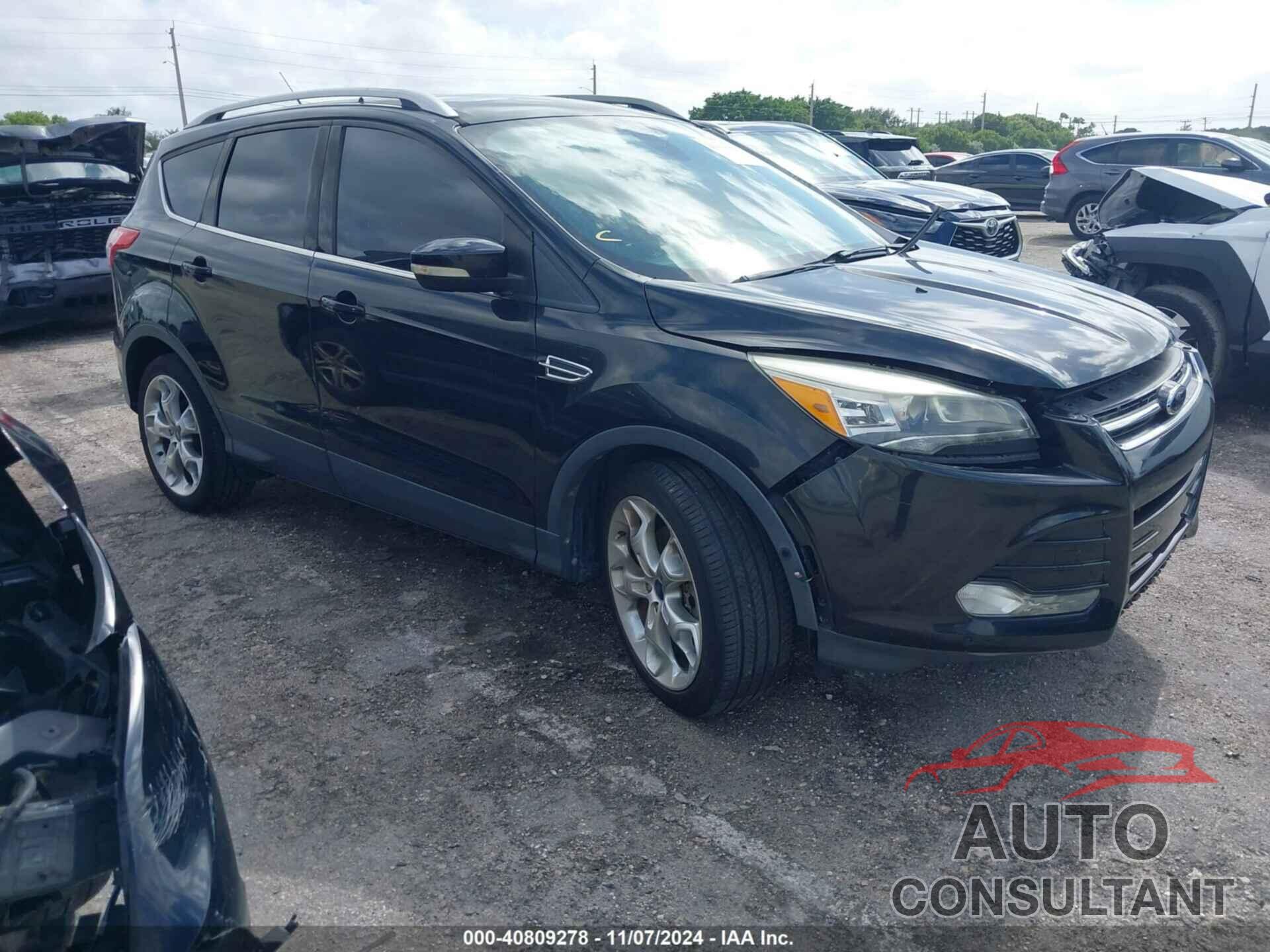FORD ESCAPE 2014 - 1FMCU0J95EUD56180