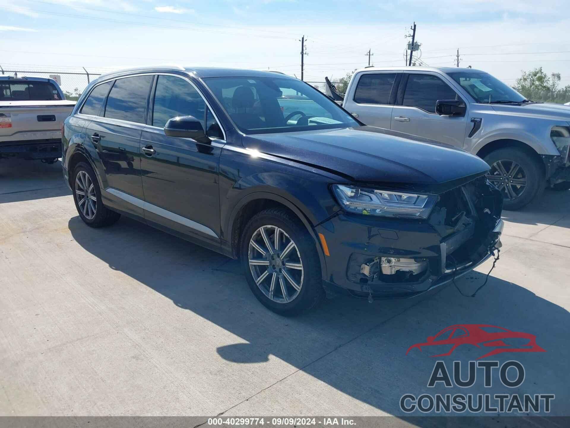 AUDI Q7 2018 - WA1LHAF72JD006127