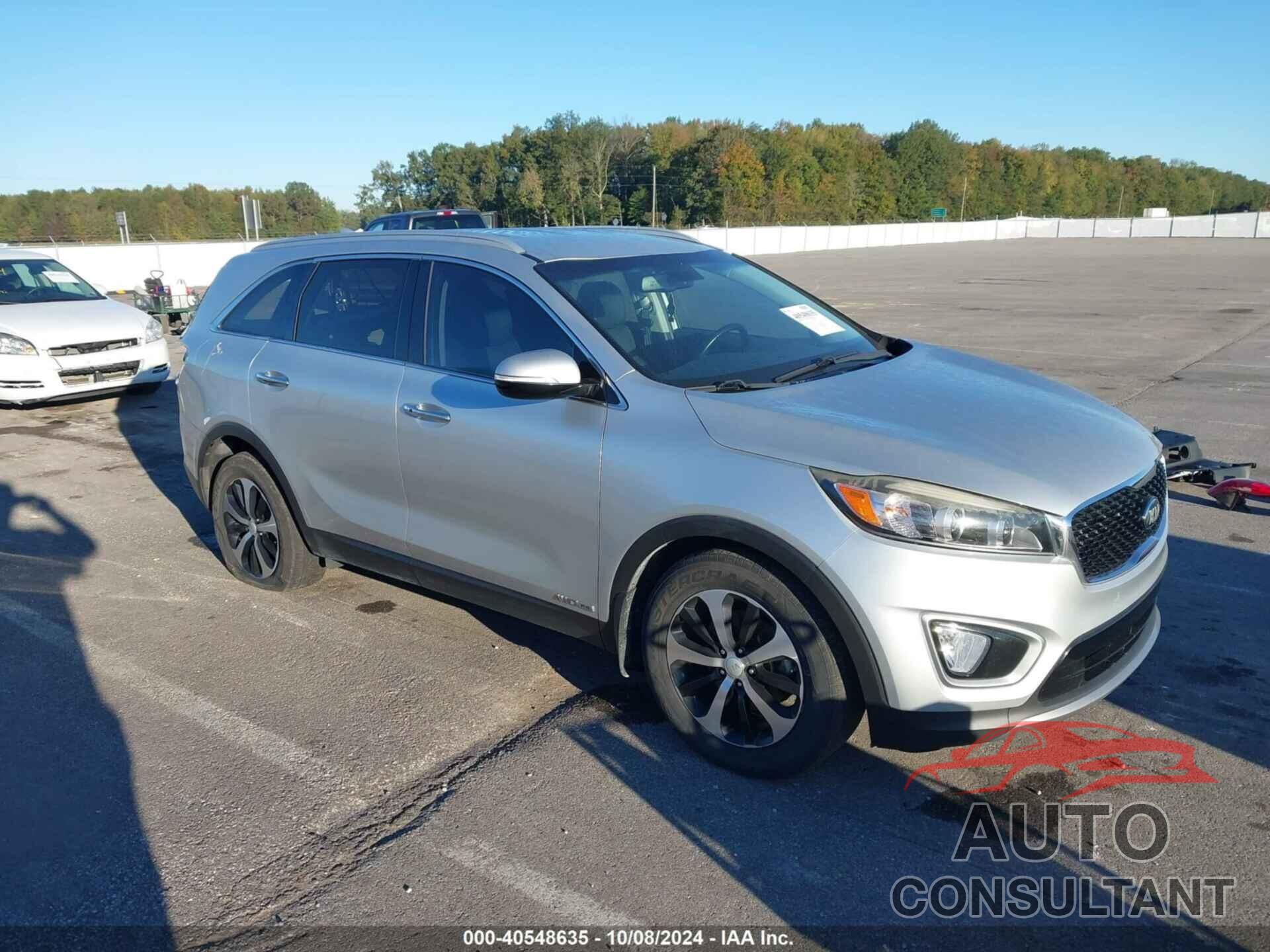 KIA SORENTO 2017 - 5XYPHDA55HG233225