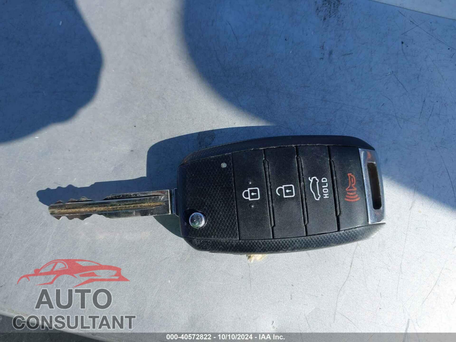 KIA FORTE 2017 - 3KPFK4A74HE086830