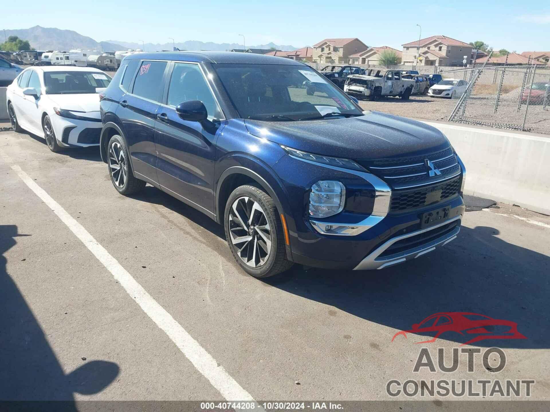 MITSUBISHI OUTLANDER 2023 - JA4J4UA86PZ051815