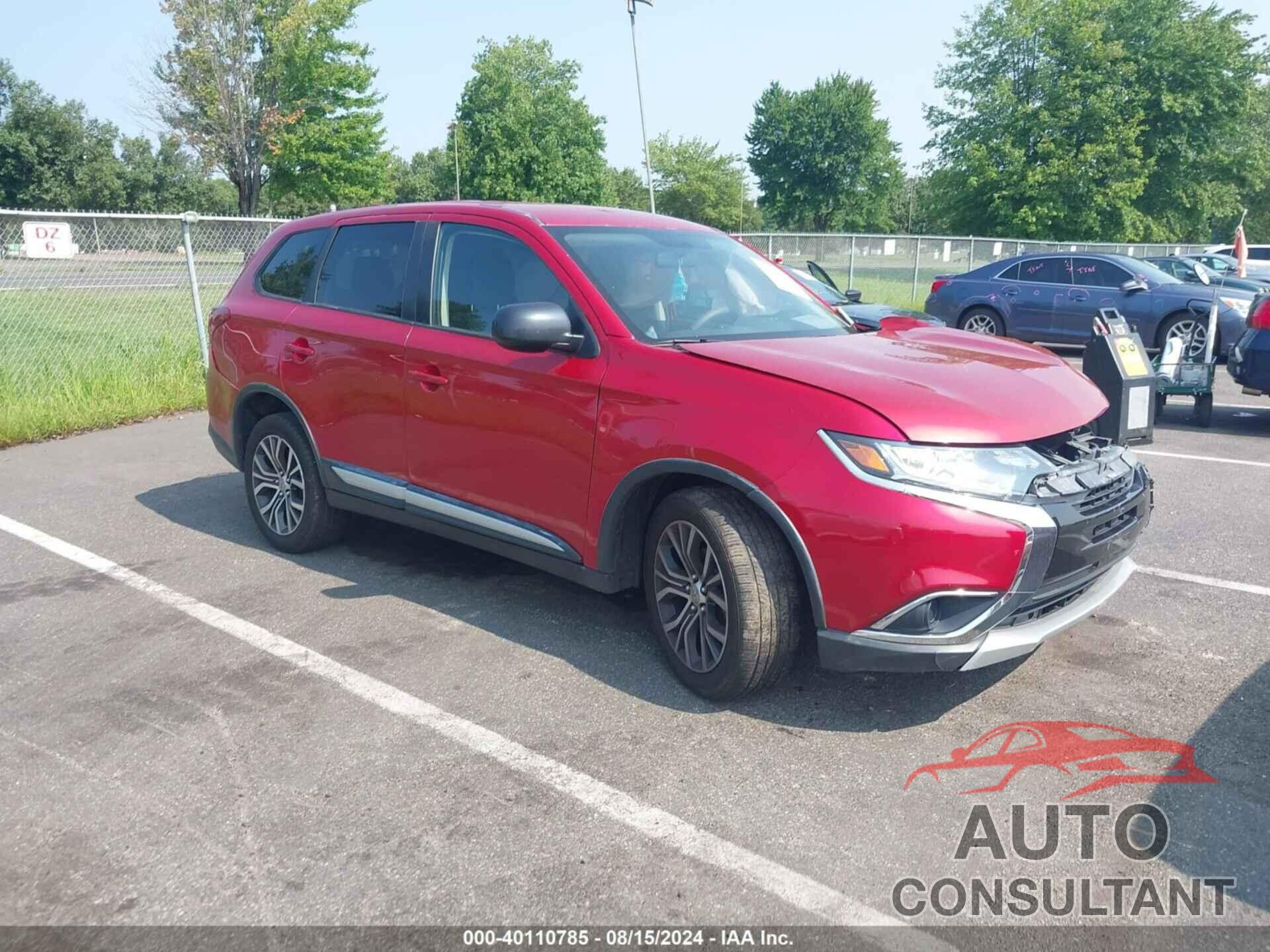 MITSUBISHI OUTLANDER 2018 - JA4AZ3A38JZ057008