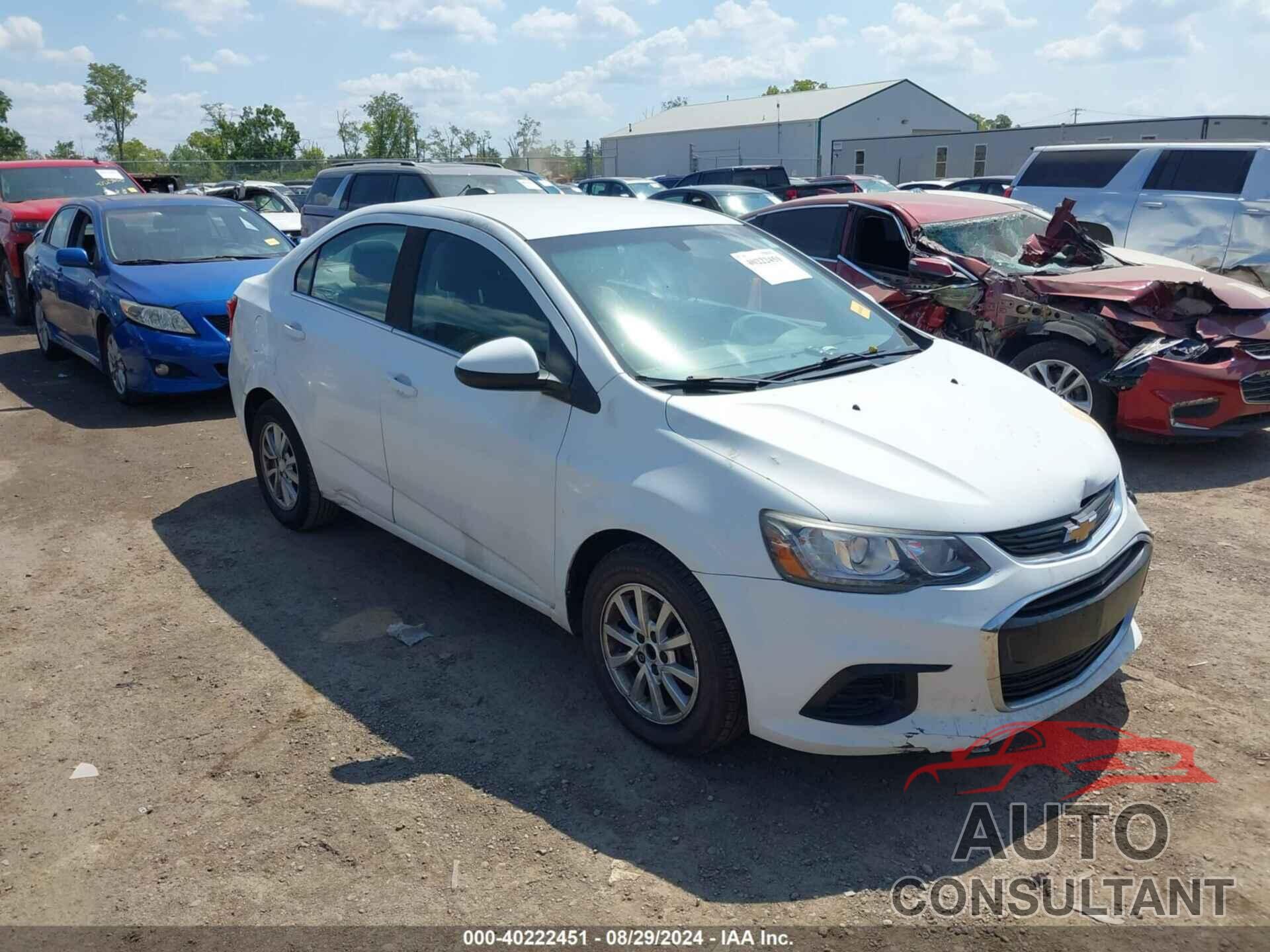 CHEVROLET SONIC 2017 - 1G1JD5SBXH4101712