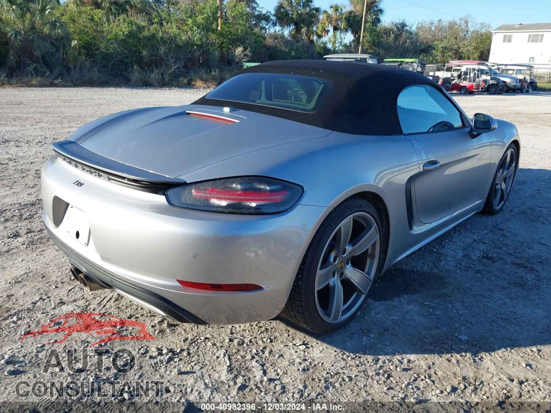 PORSCHE 718 BOXSTER 2018 - WP0CB2A80JS228268
