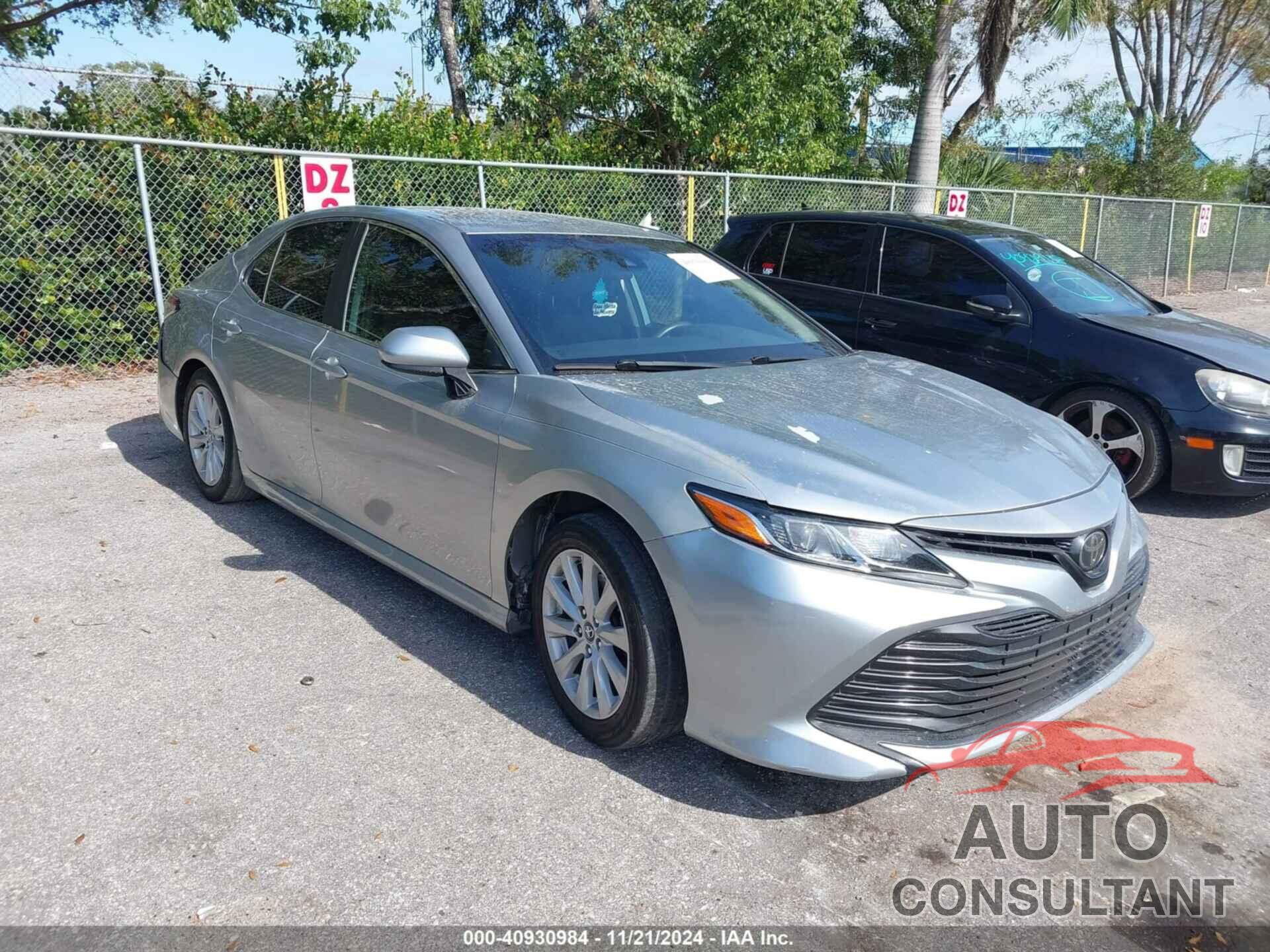 TOYOTA CAMRY 2019 - 4T1B11HKXKU732371