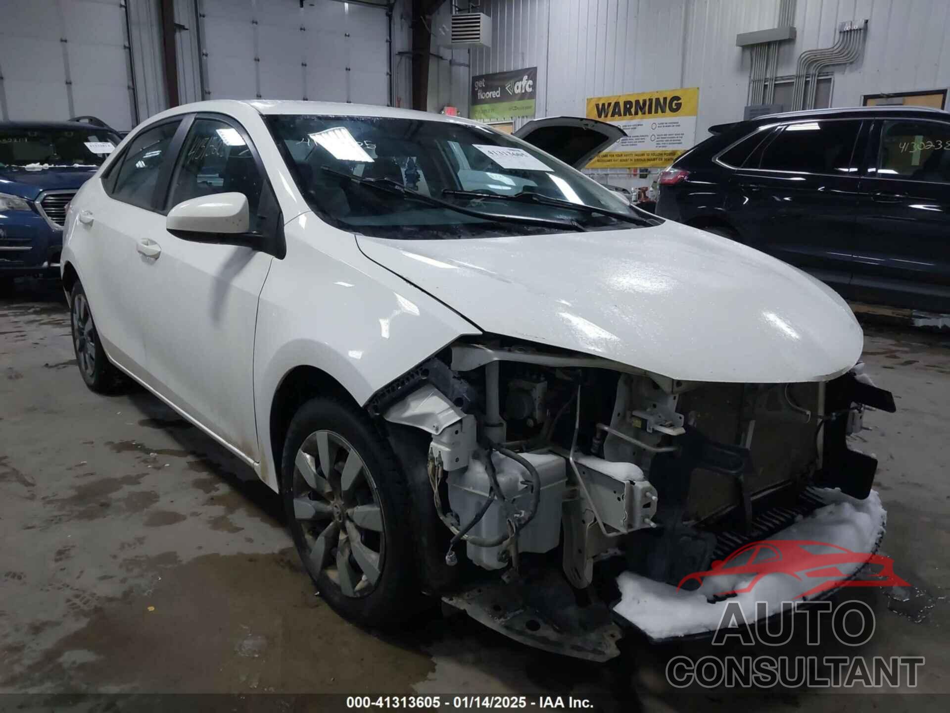 TOYOTA COROLLA 2015 - 5YFBURHE4FP339151