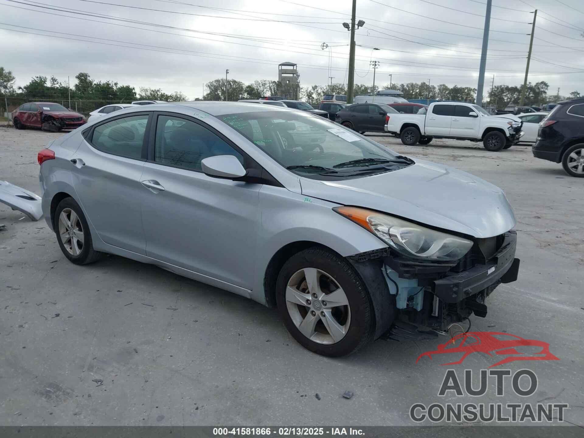 HYUNDAI ELANTRA 2011 - 5NPDH4AE6BH049334