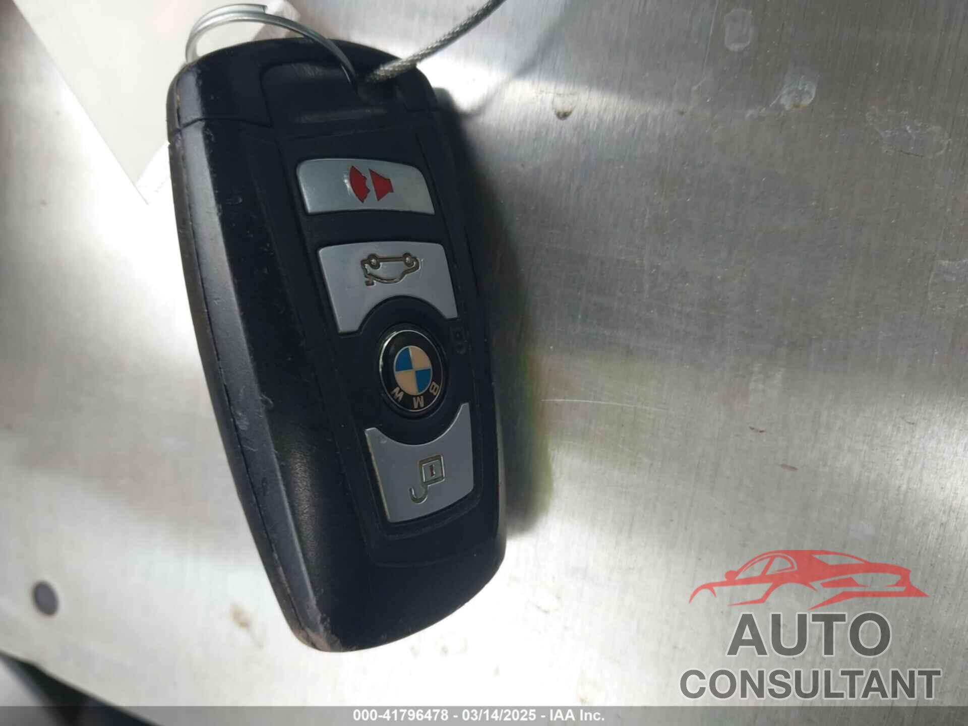 BMW 528I 2016 - WBA5A5C59GG352743