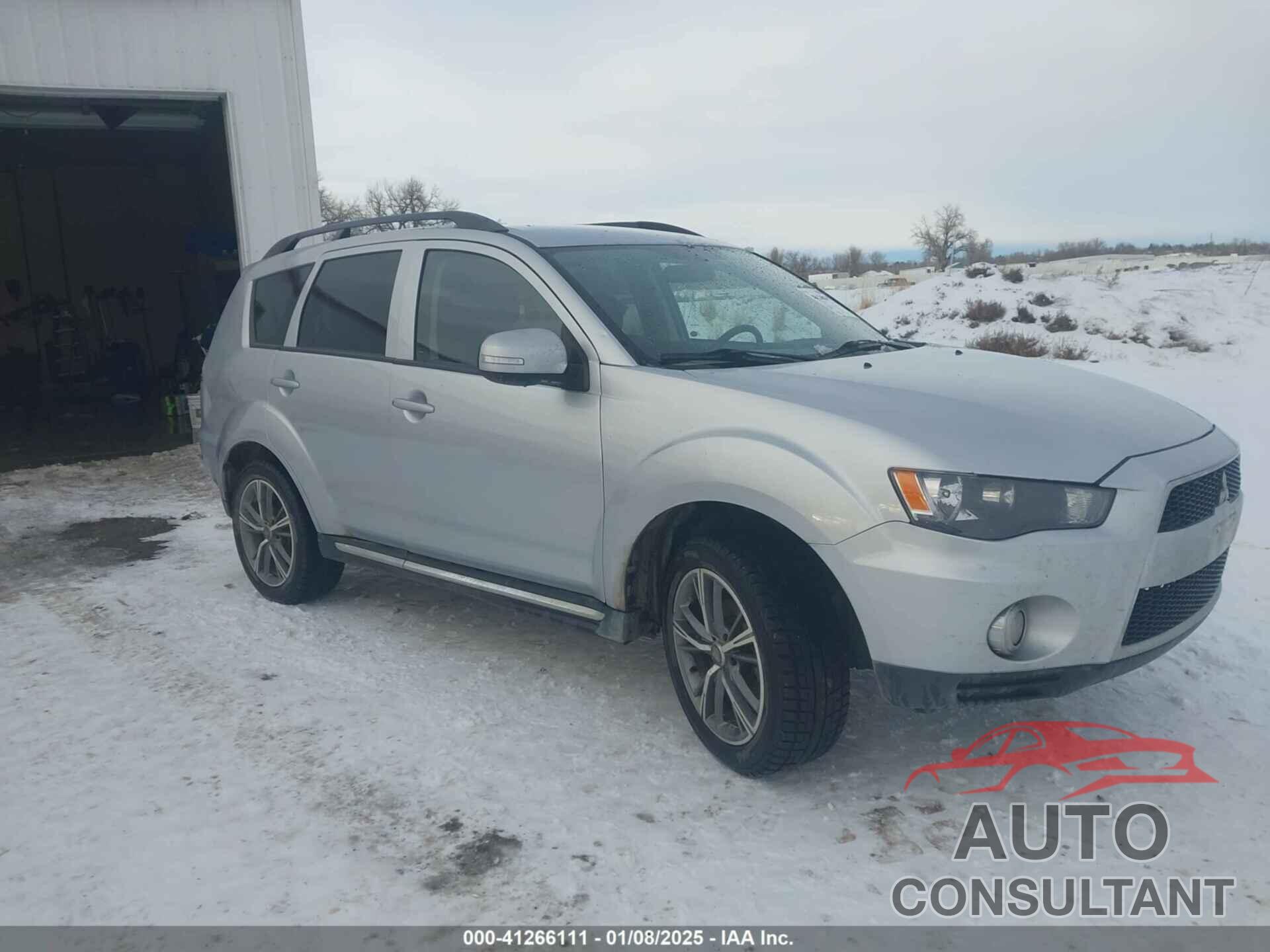 MITSUBISHI OUTLANDER 2013 - JA4JT3AW6DU020908
