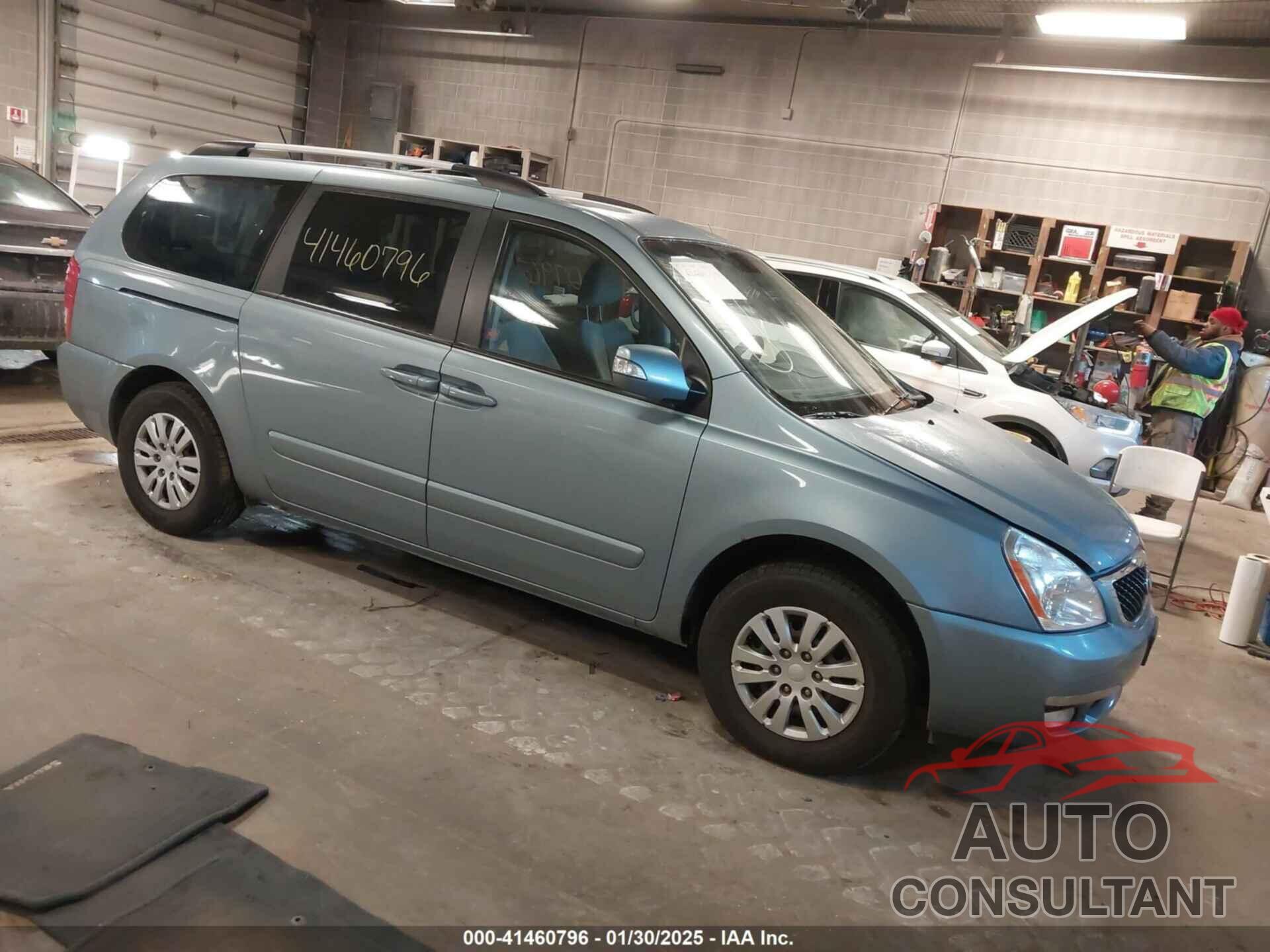 KIA SEDONA 2014 - KNDMG4C77E6538907