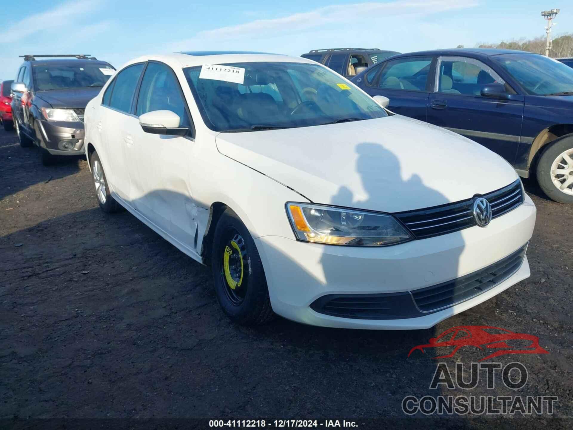 VOLKSWAGEN JETTA 2013 - 3VWDX7AJ8DM454655