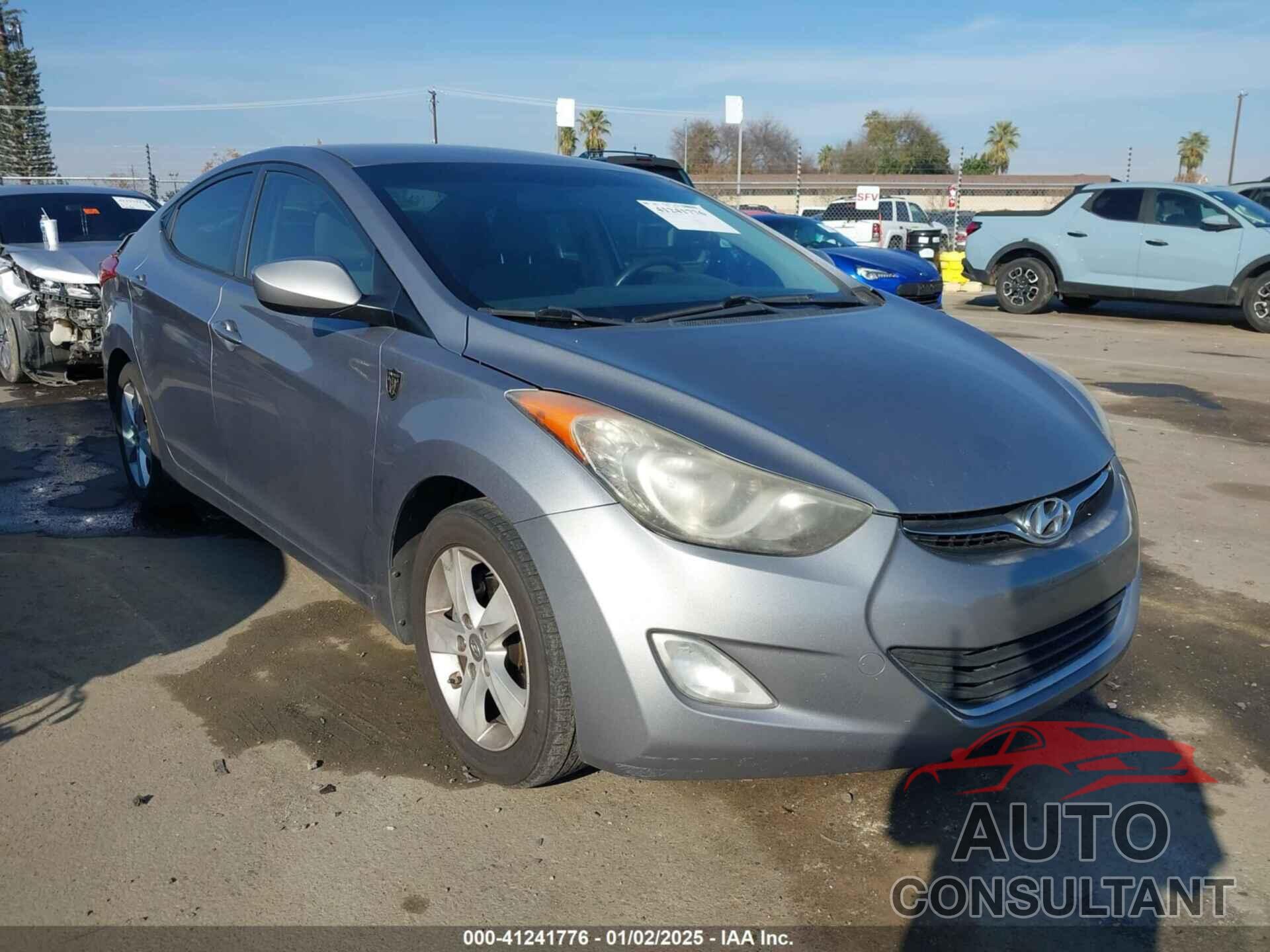HYUNDAI ELANTRA 2012 - KMHDH4AE3CU405189
