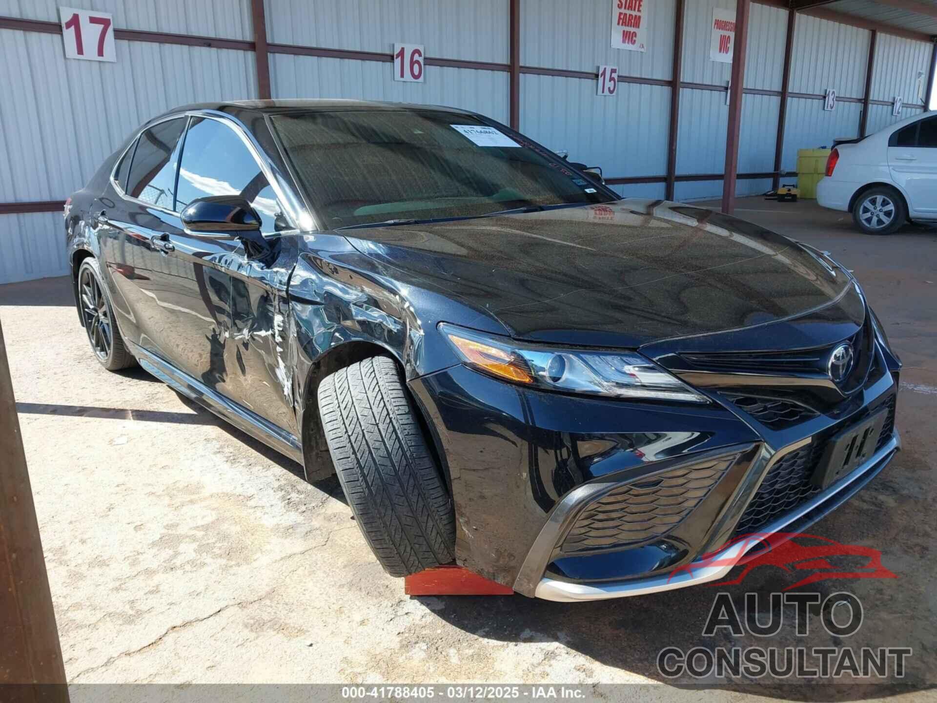 TOYOTA CAMRY 2021 - 4T1K61AK8MU460661