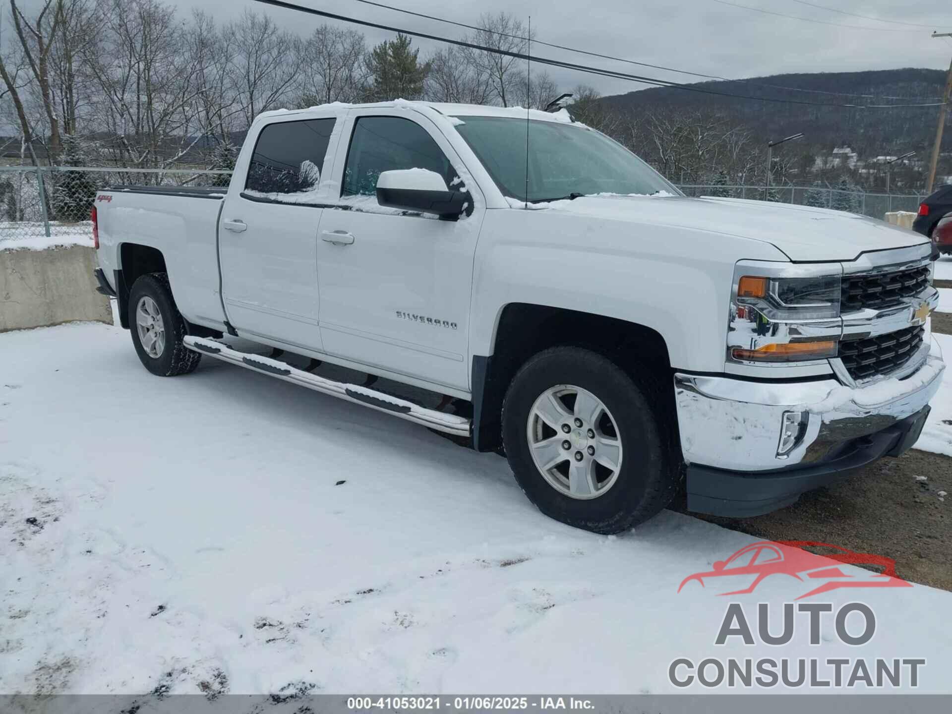 CHEVROLET SILVERADO 1500 2016 - 1GCUKREC2GF209136