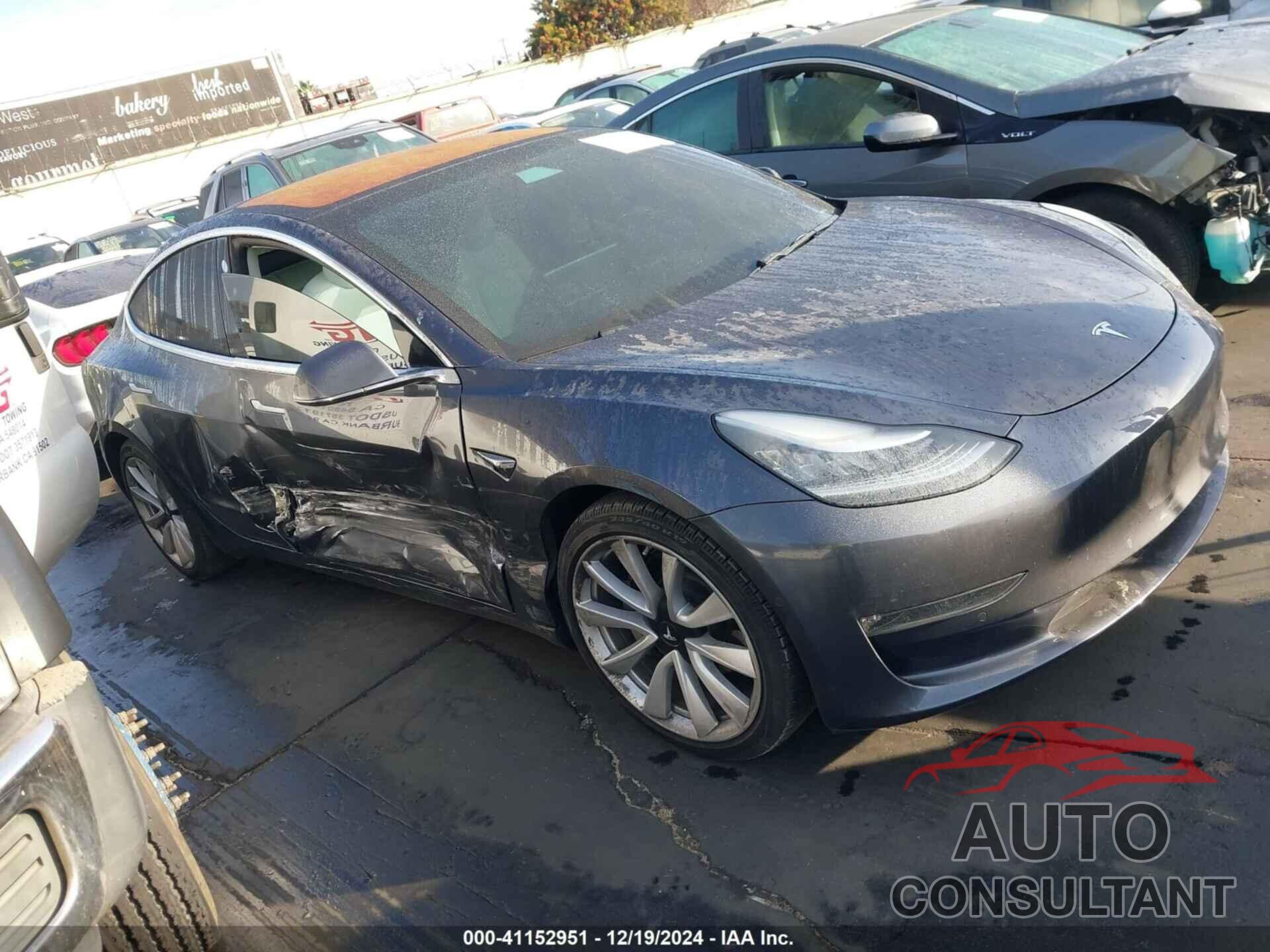 TESLA MODEL 3 2018 - 5YJ3E1EB6JF188329