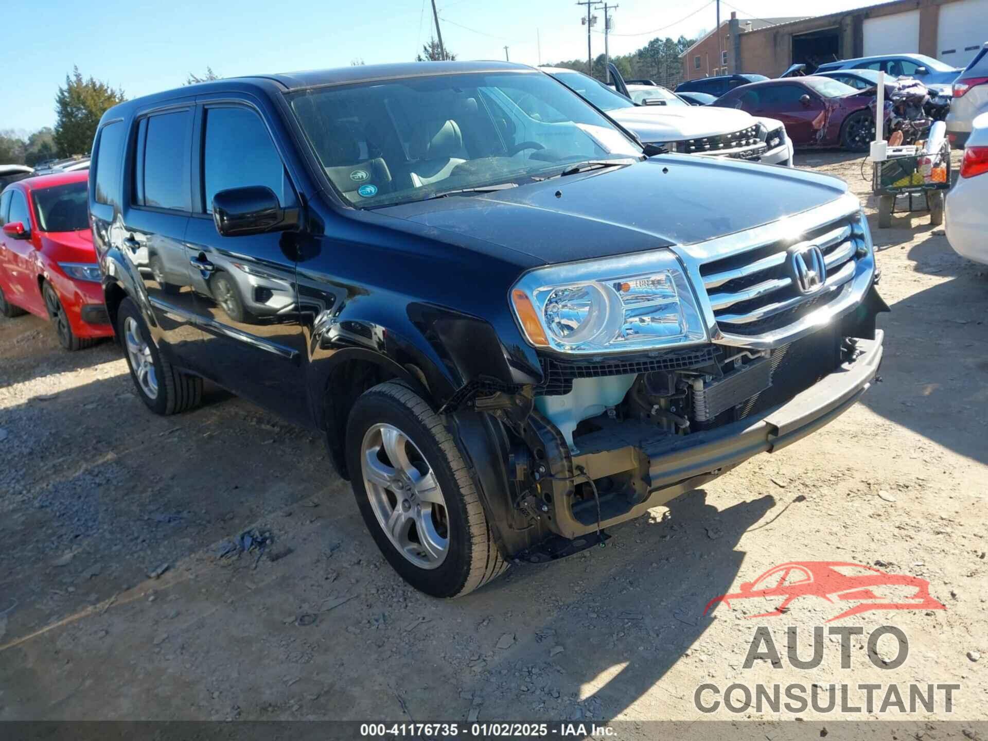 HONDA PILOT 2013 - 5FNYF4H67DB011165