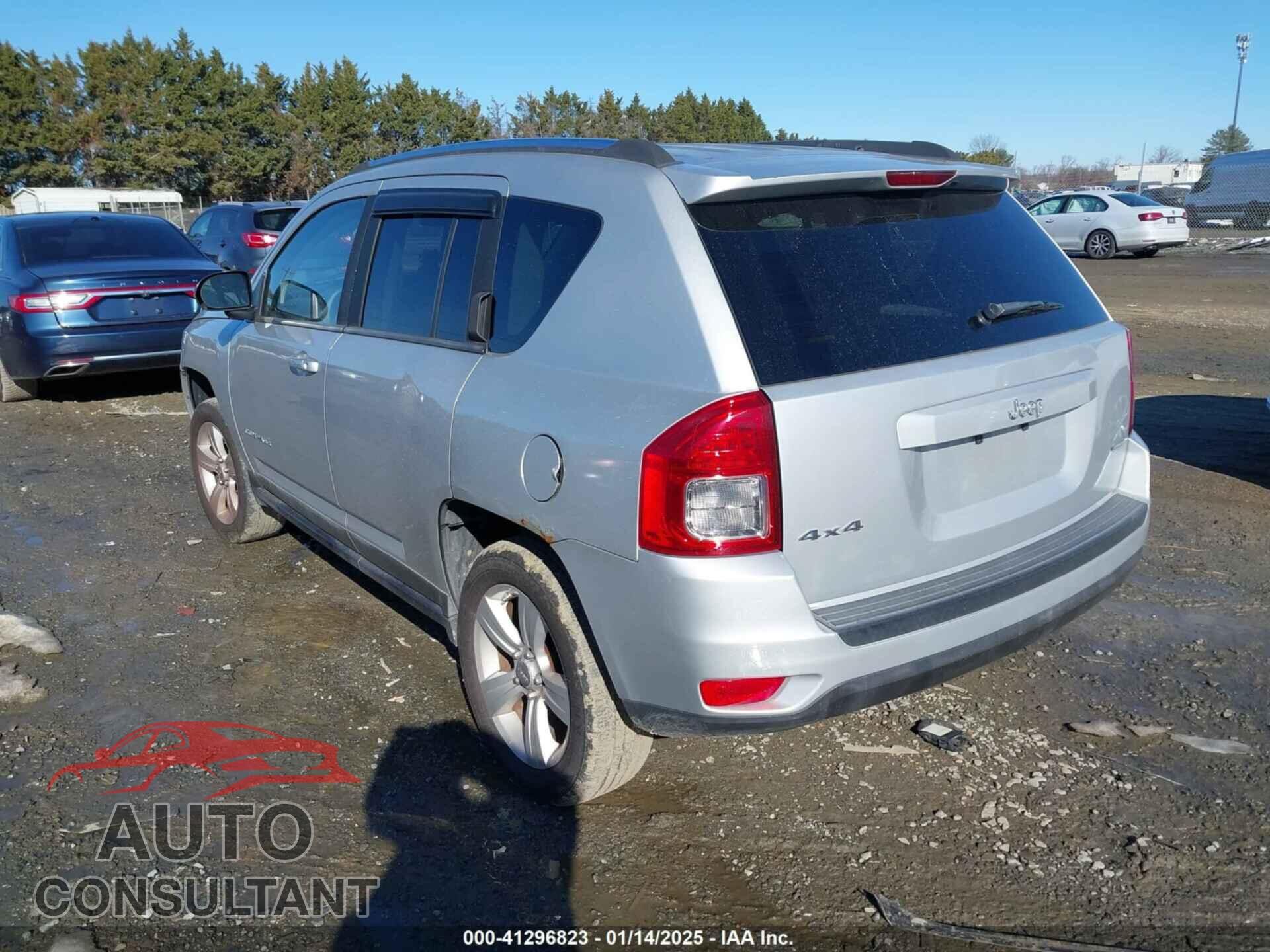 JEEP COMPASS 2011 - 1J4NF1FB3BD206843