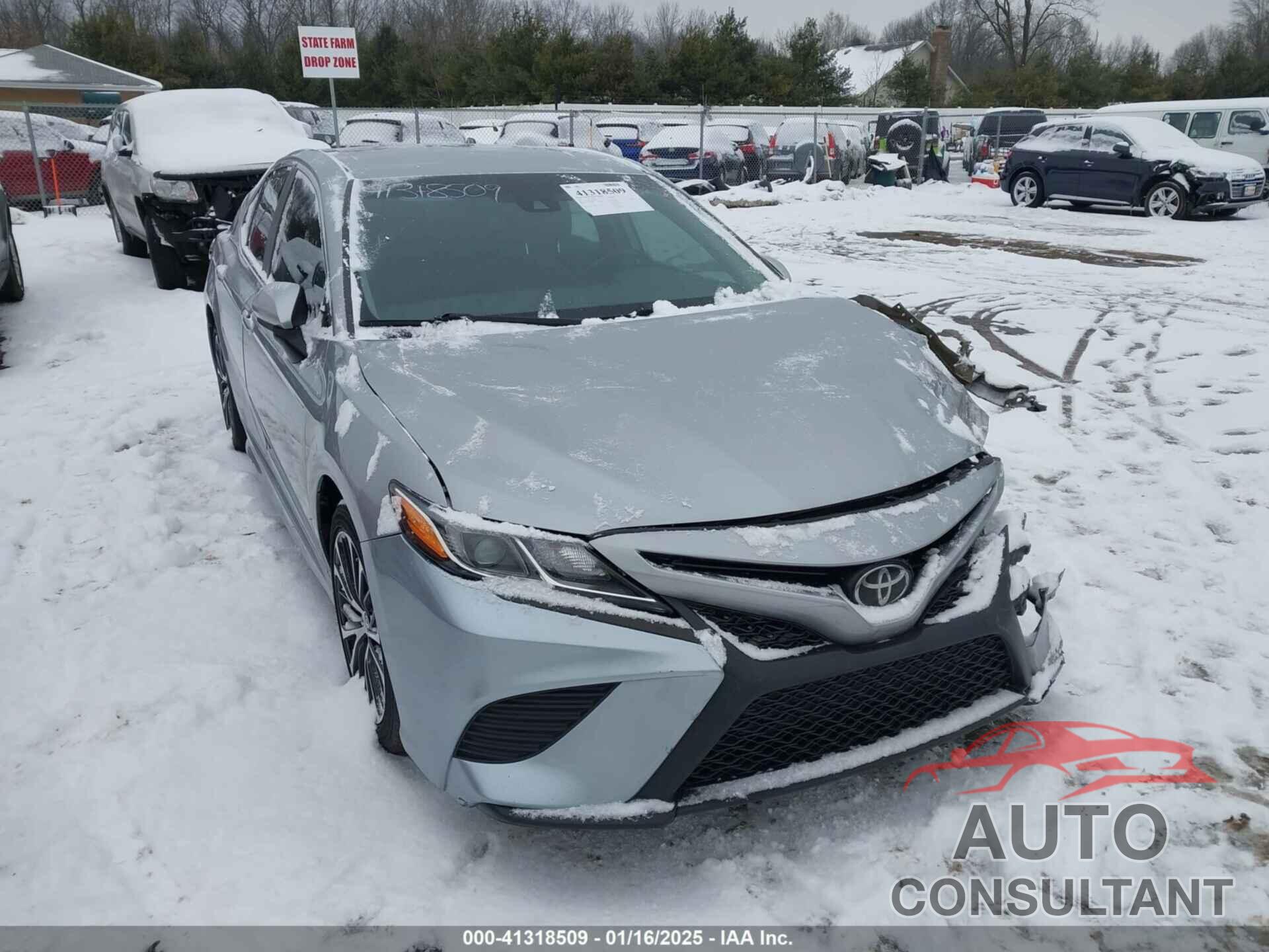 TOYOTA CAMRY 2019 - 4T1B11HK2KU178565