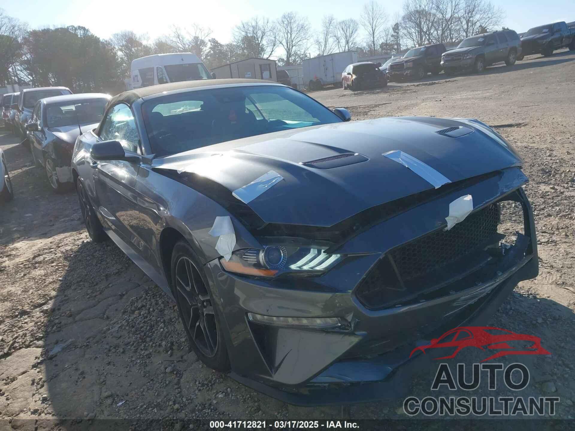 FORD MUSTANG 2021 - 1FATP8UH3M5105279