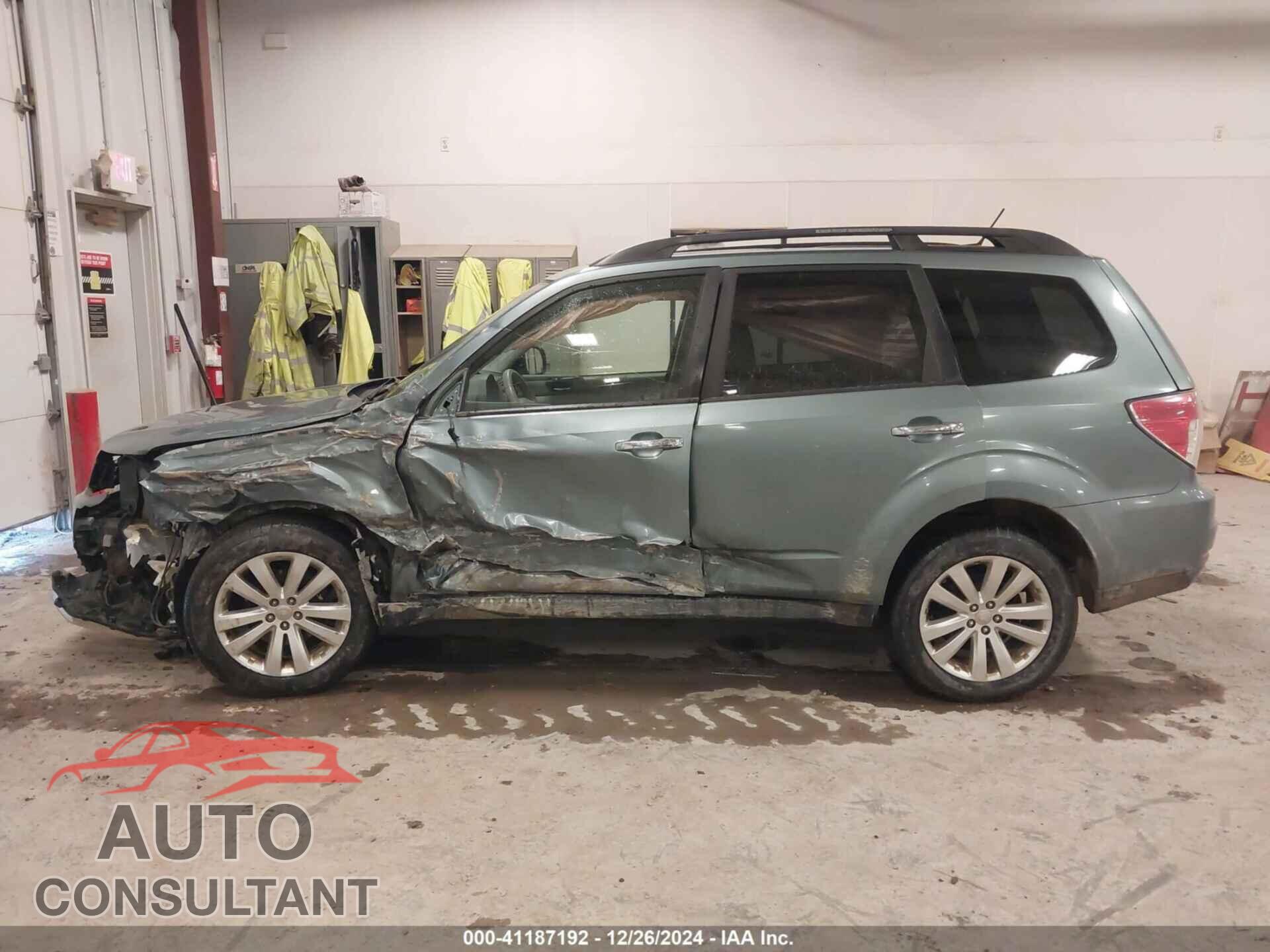 SUBARU FORESTER 2011 - JF2SHBDC8BH764721
