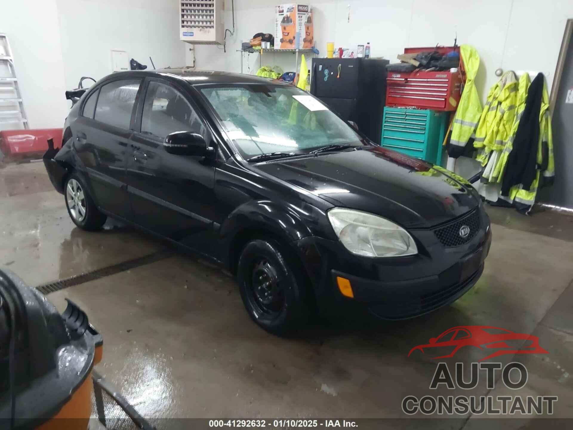 KIA RIO 2010 - KNADH4A3XA6665526