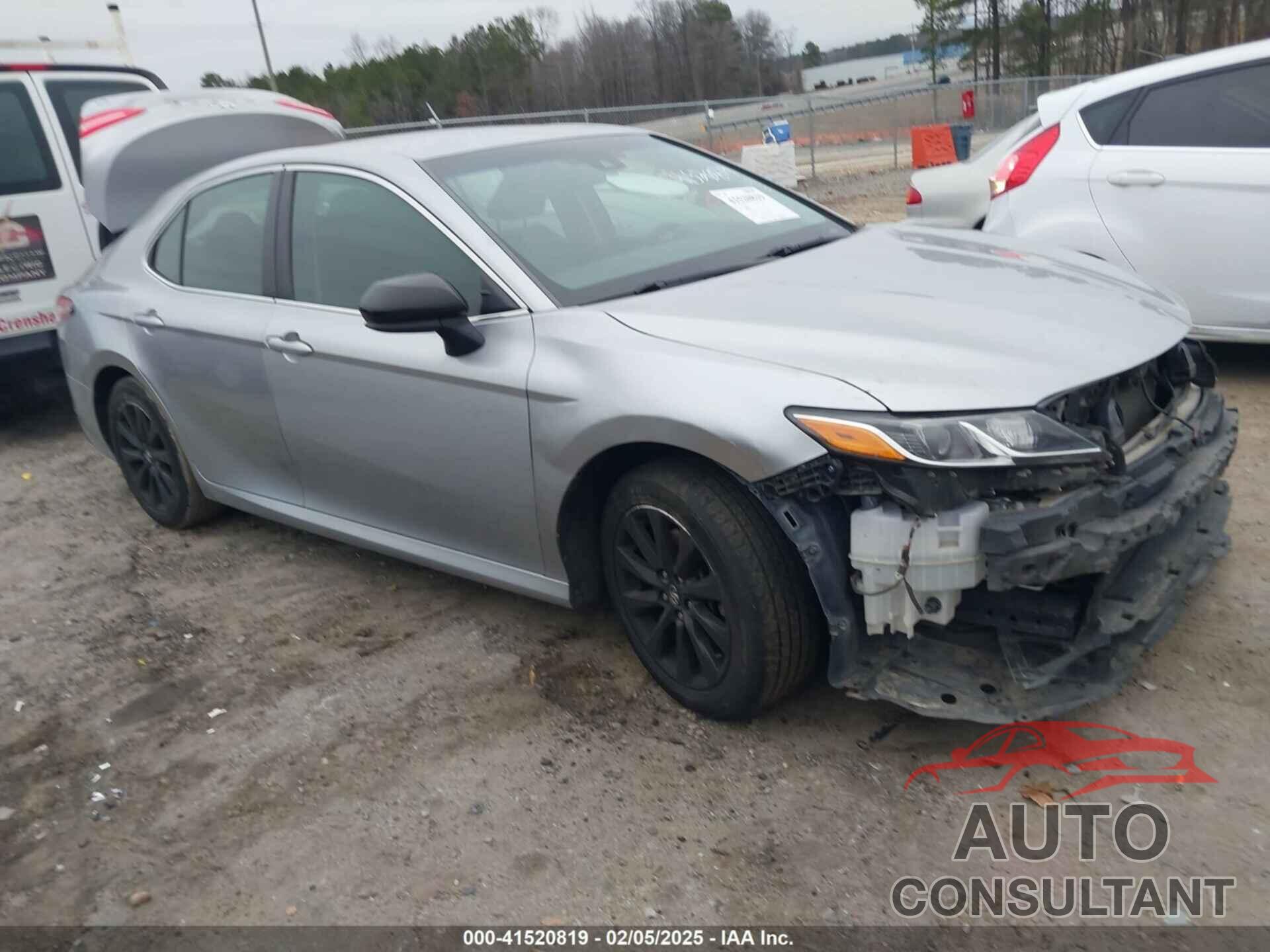 TOYOTA CAMRY 2018 - 4T1B11HK9JU629215