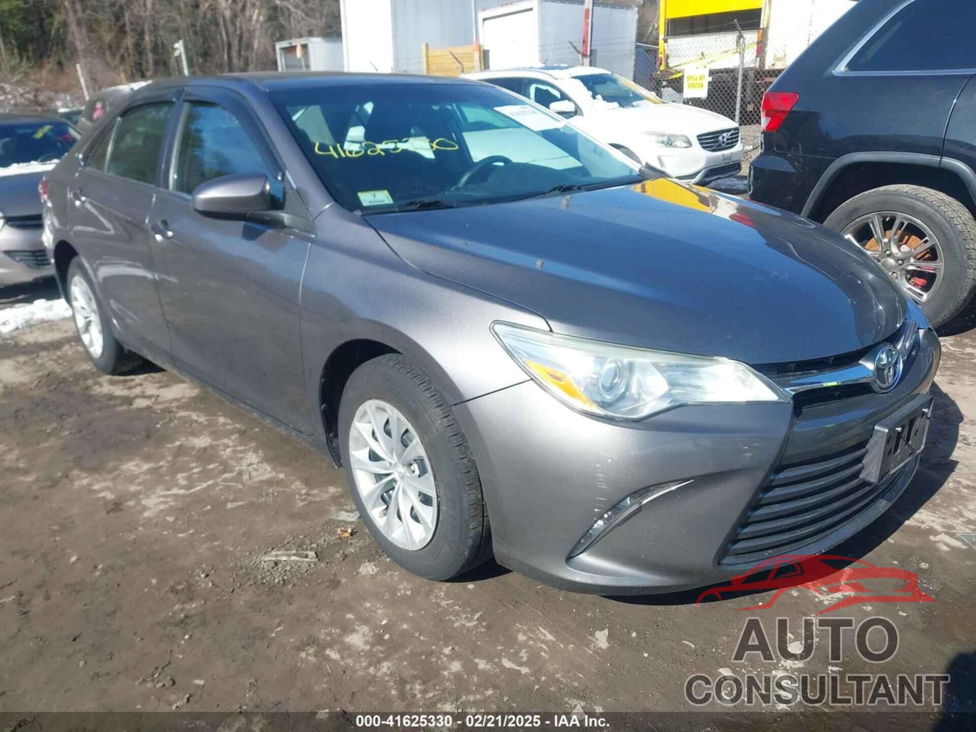 TOYOTA CAMRY 2016 - 4T4BF1FK6GR579599