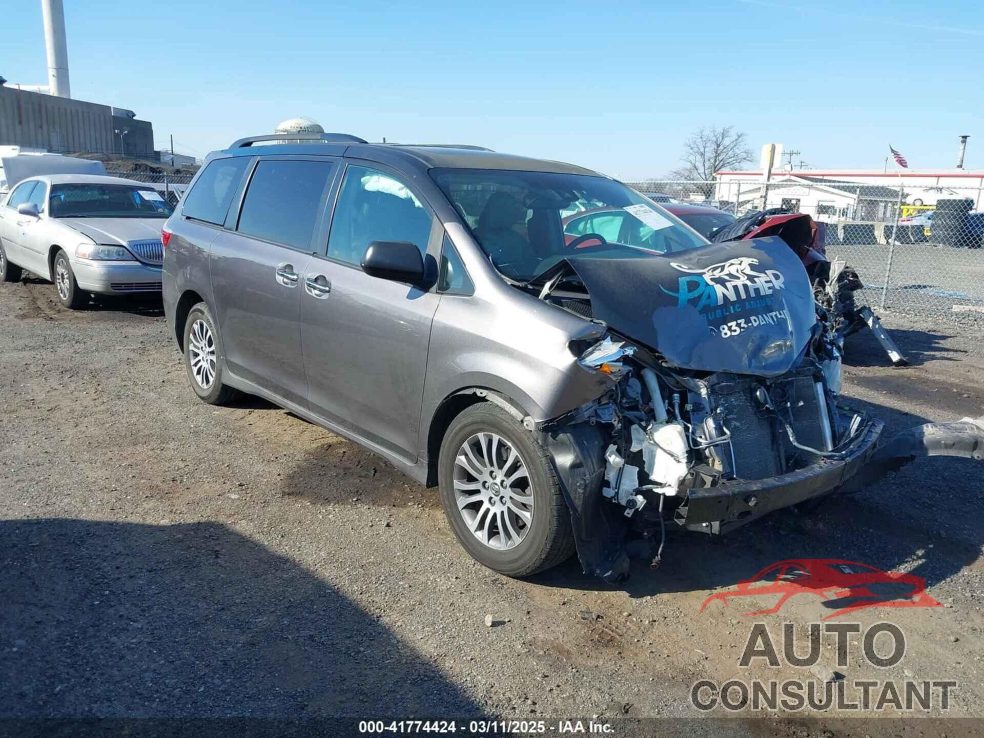 TOYOTA SIENNA 2019 - 5TDYZ3DC1KS009336