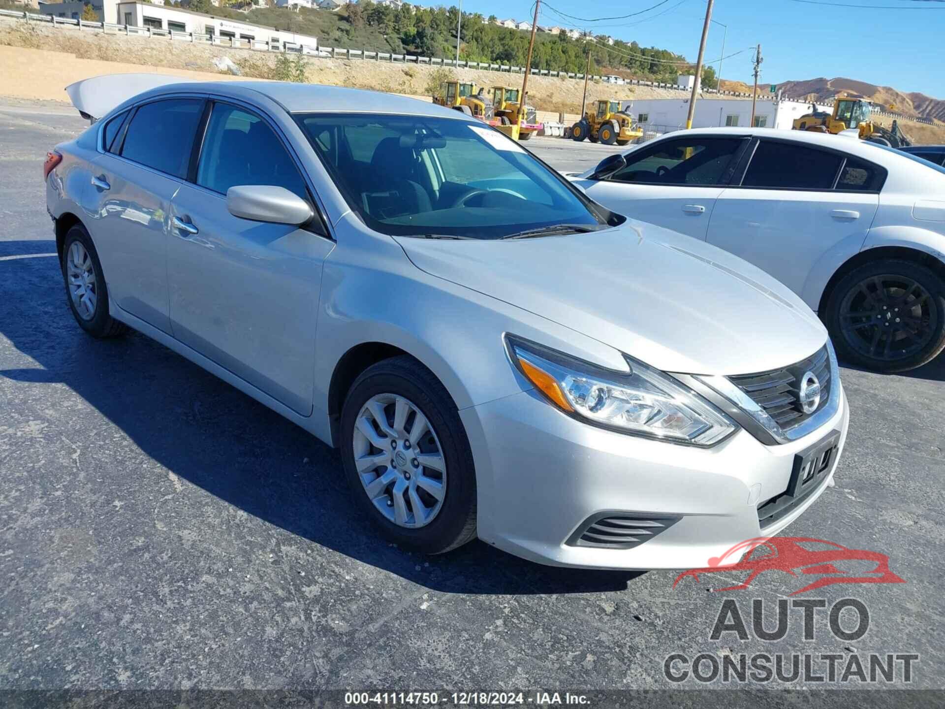 NISSAN ALTIMA 2017 - 1N4AL3AP5HN365755