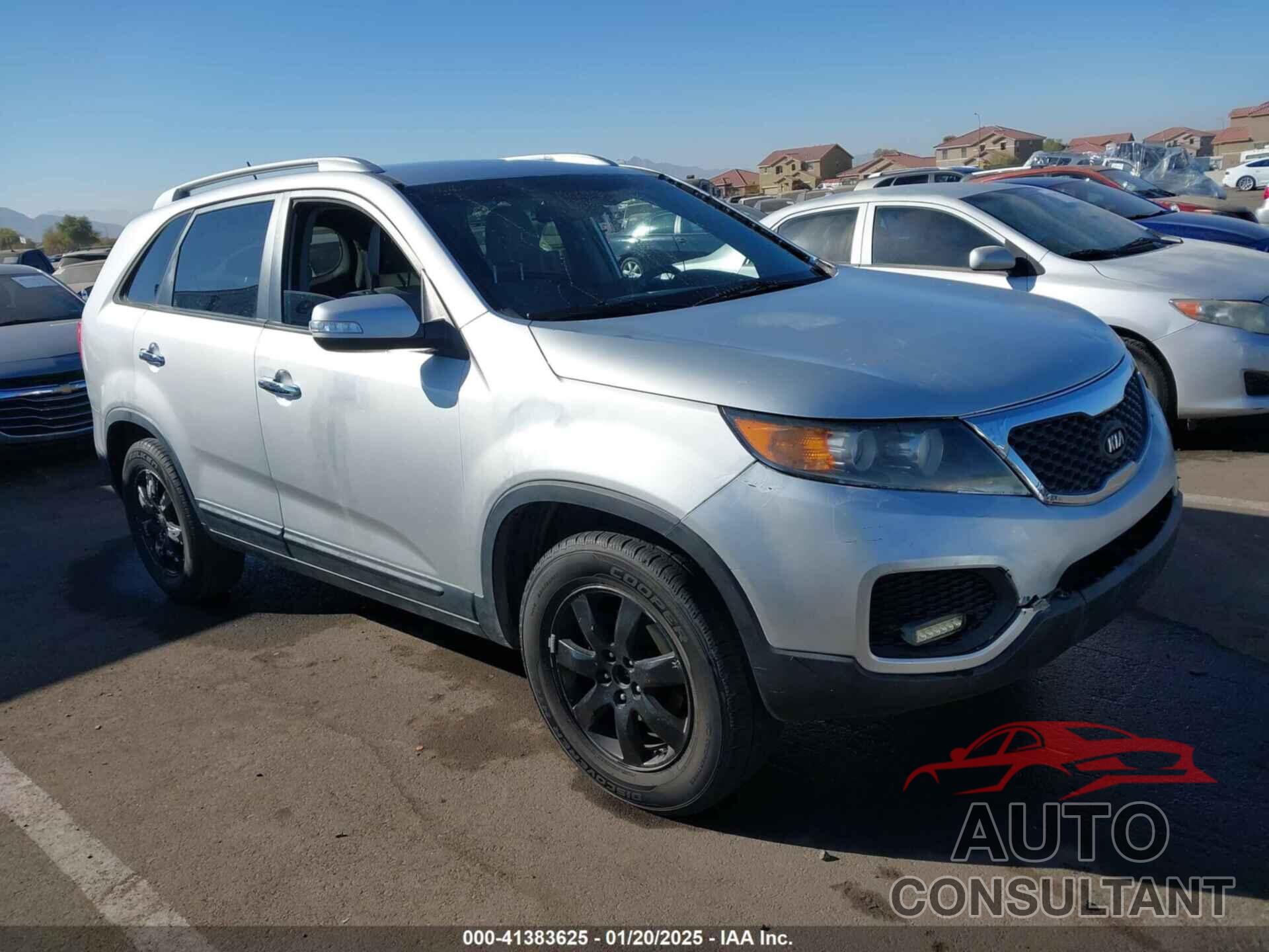 KIA SORENTO 2013 - 5XYKT4A21DG402584