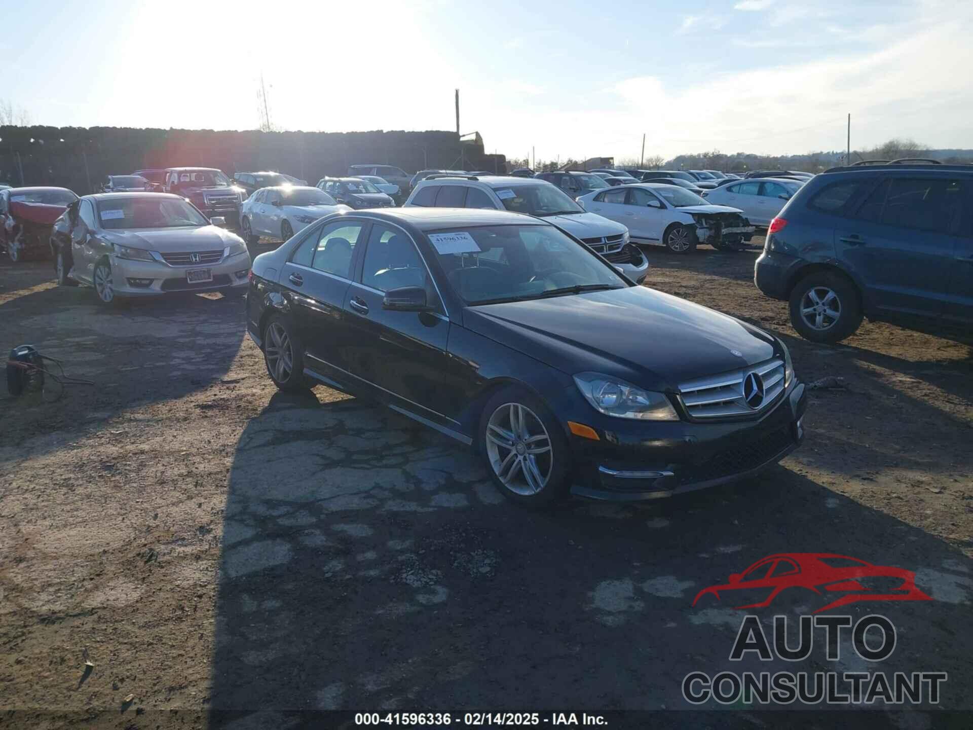 MERCEDES-BENZ C 300 2012 - WDDGF8BB4CF910865