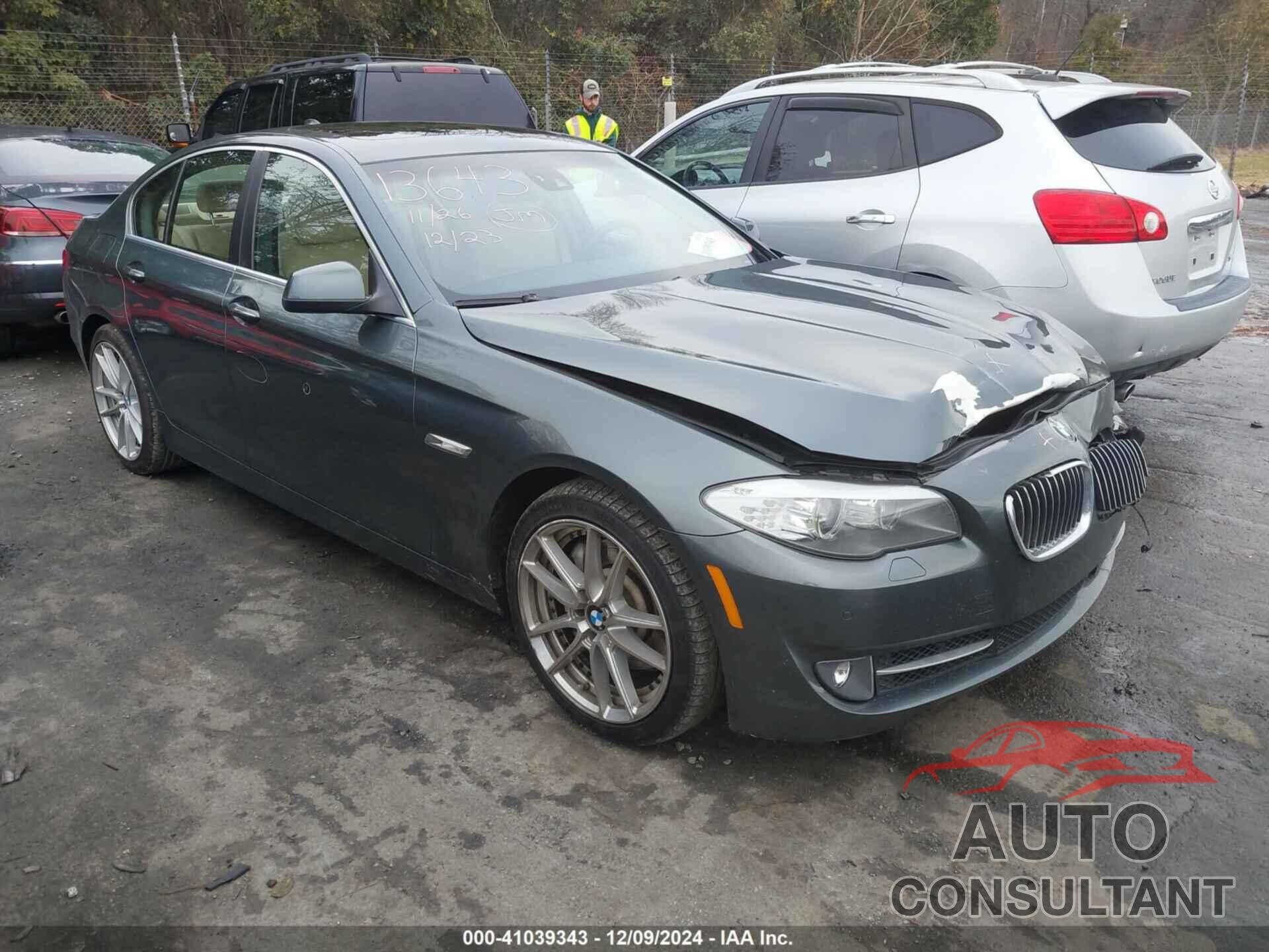 BMW 535I 2012 - WBAFR7C57CC812217