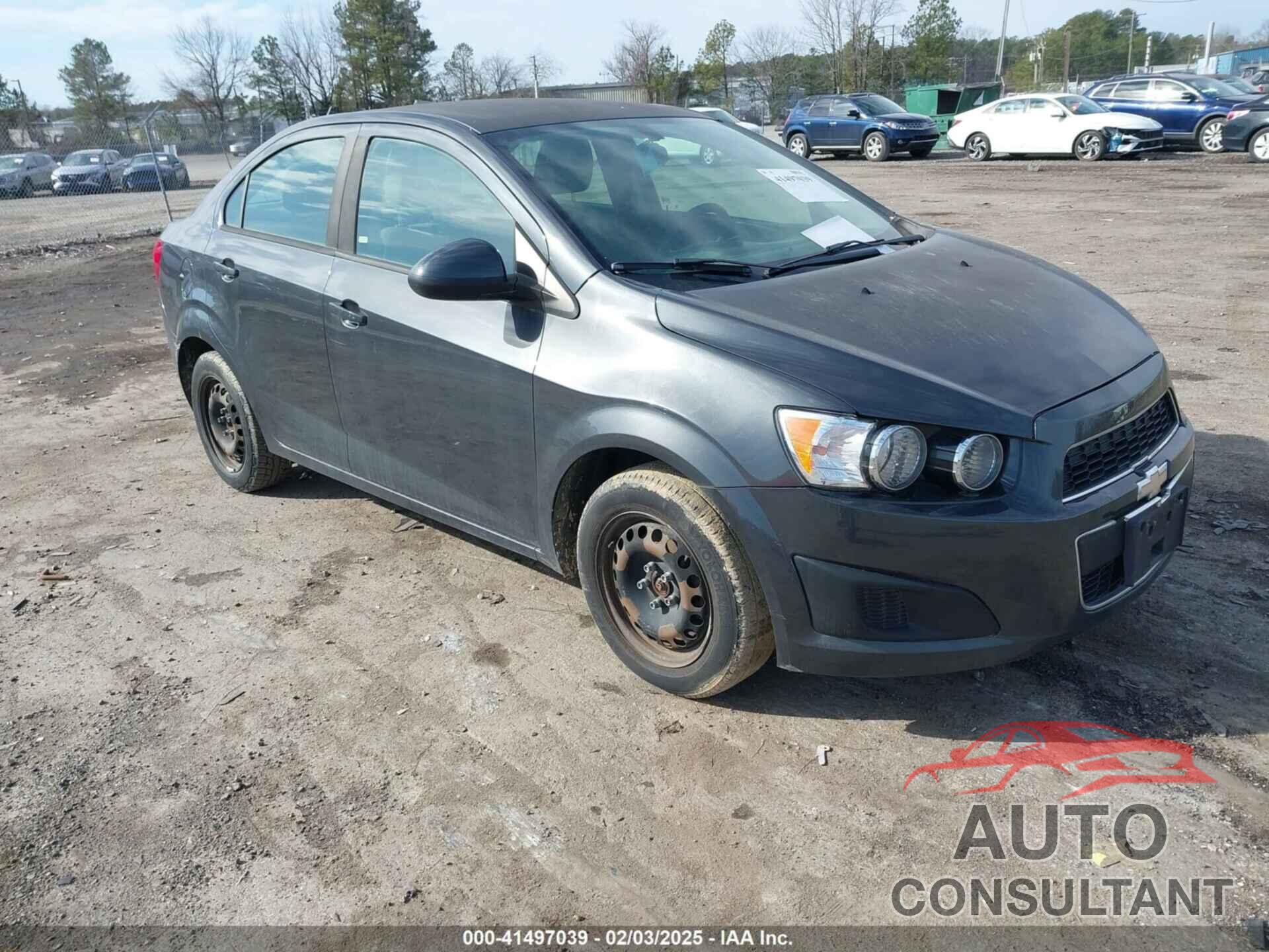 CHEVROLET SONIC 2014 - 1G1JA5SH3E4149562