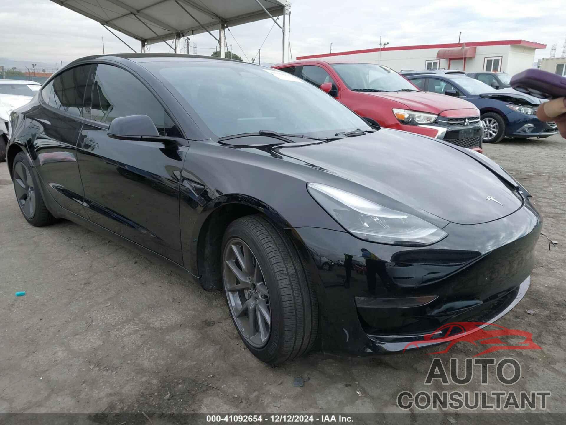 TESLA MODEL 3 2023 - 5YJ3E1EA9PF393899