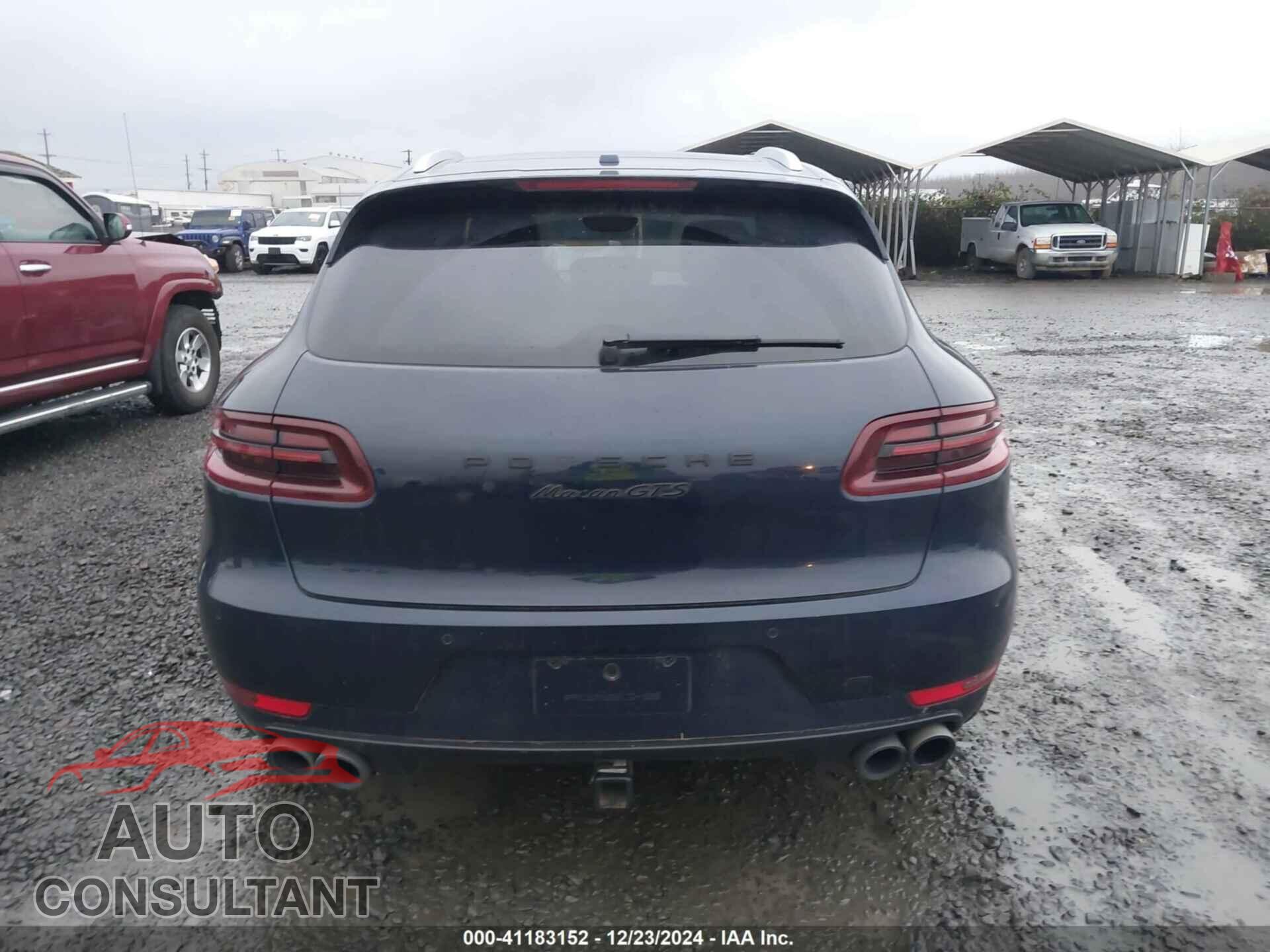 PORSCHE MACAN 2017 - WP1AG2A54HLB51437