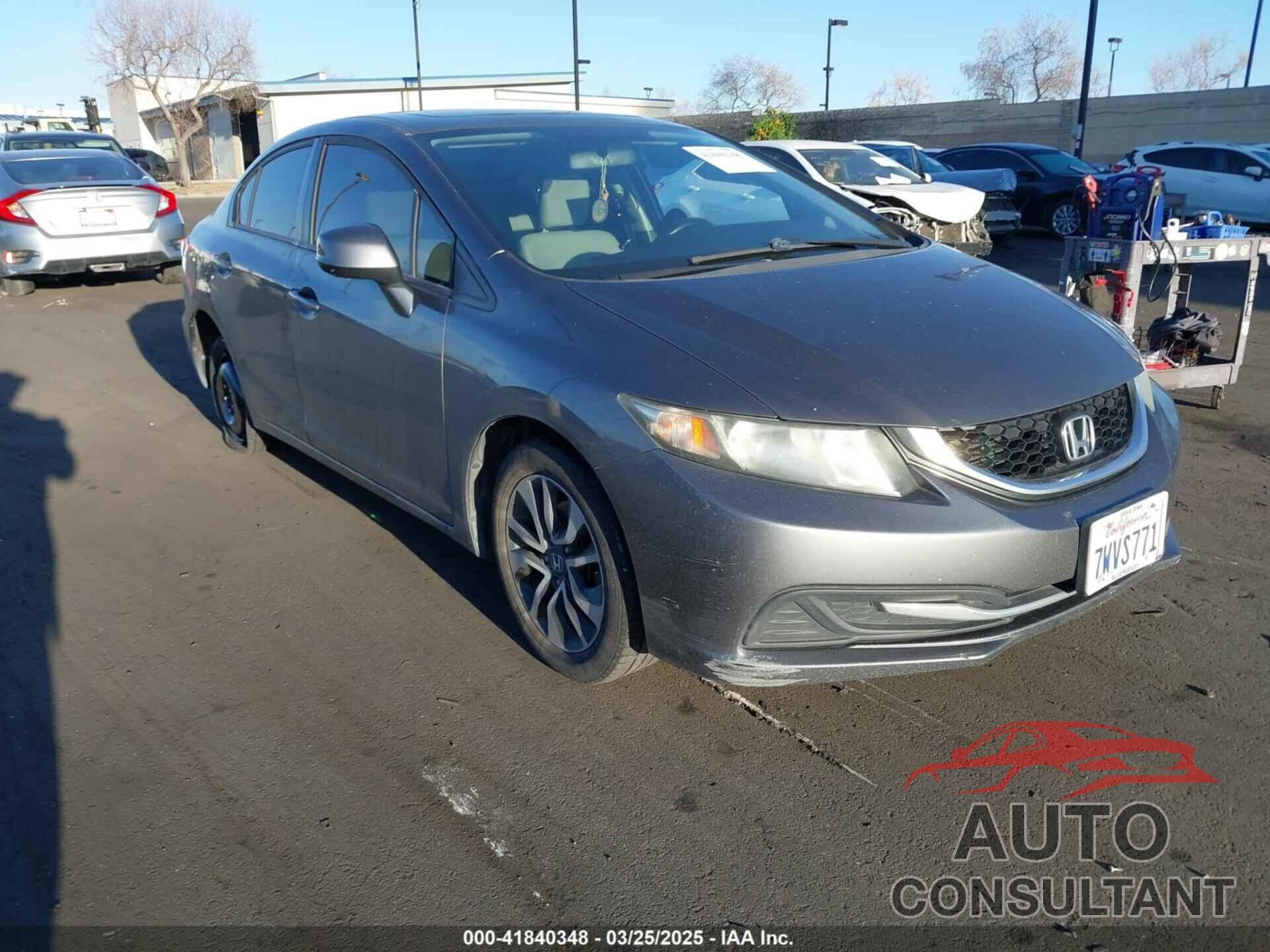 HONDA CIVIC 2013 - 2HGFB2F86DH507873
