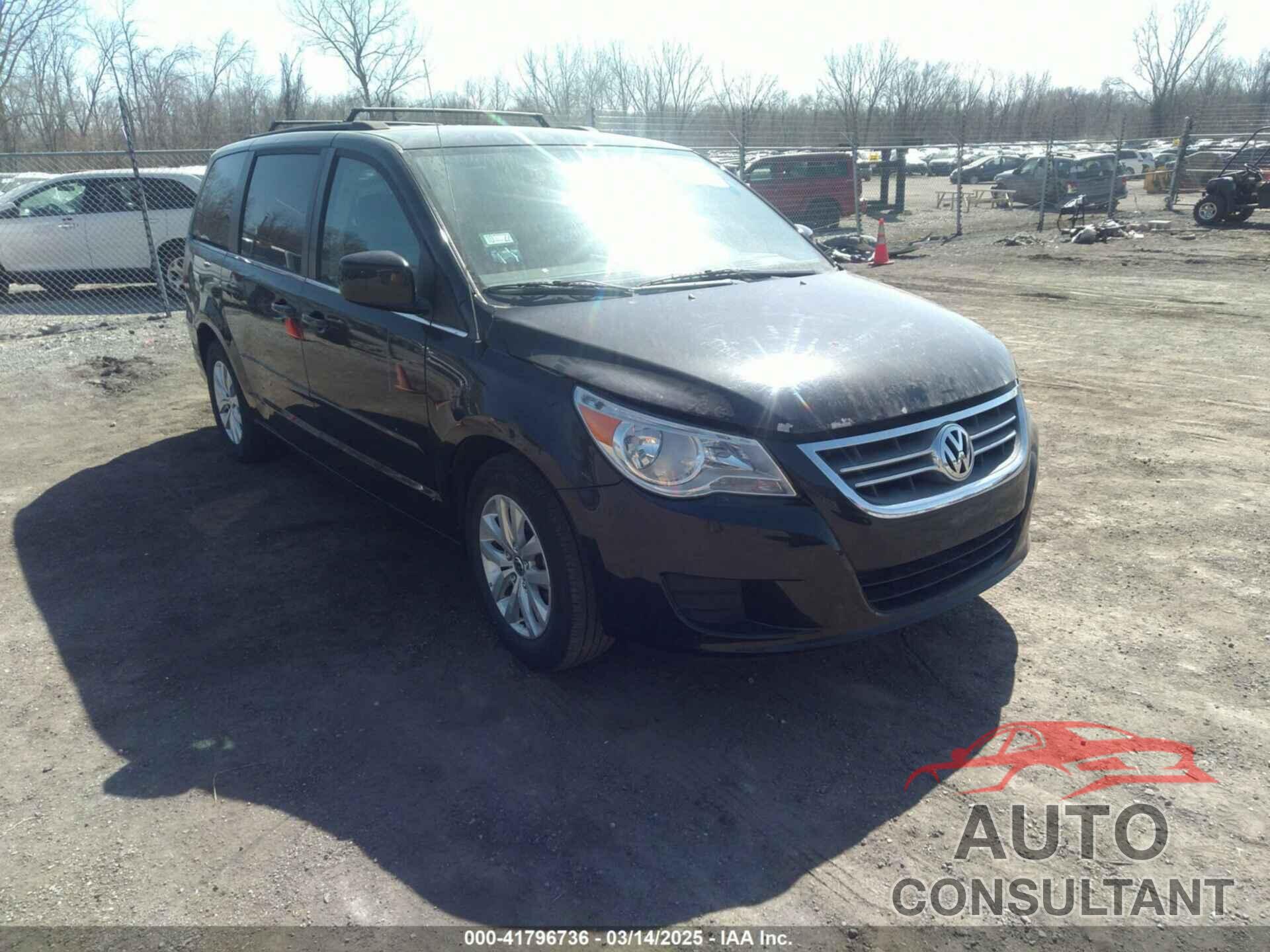 VOLKSWAGEN ROUTAN 2014 - 2C4RVABG3ER134698
