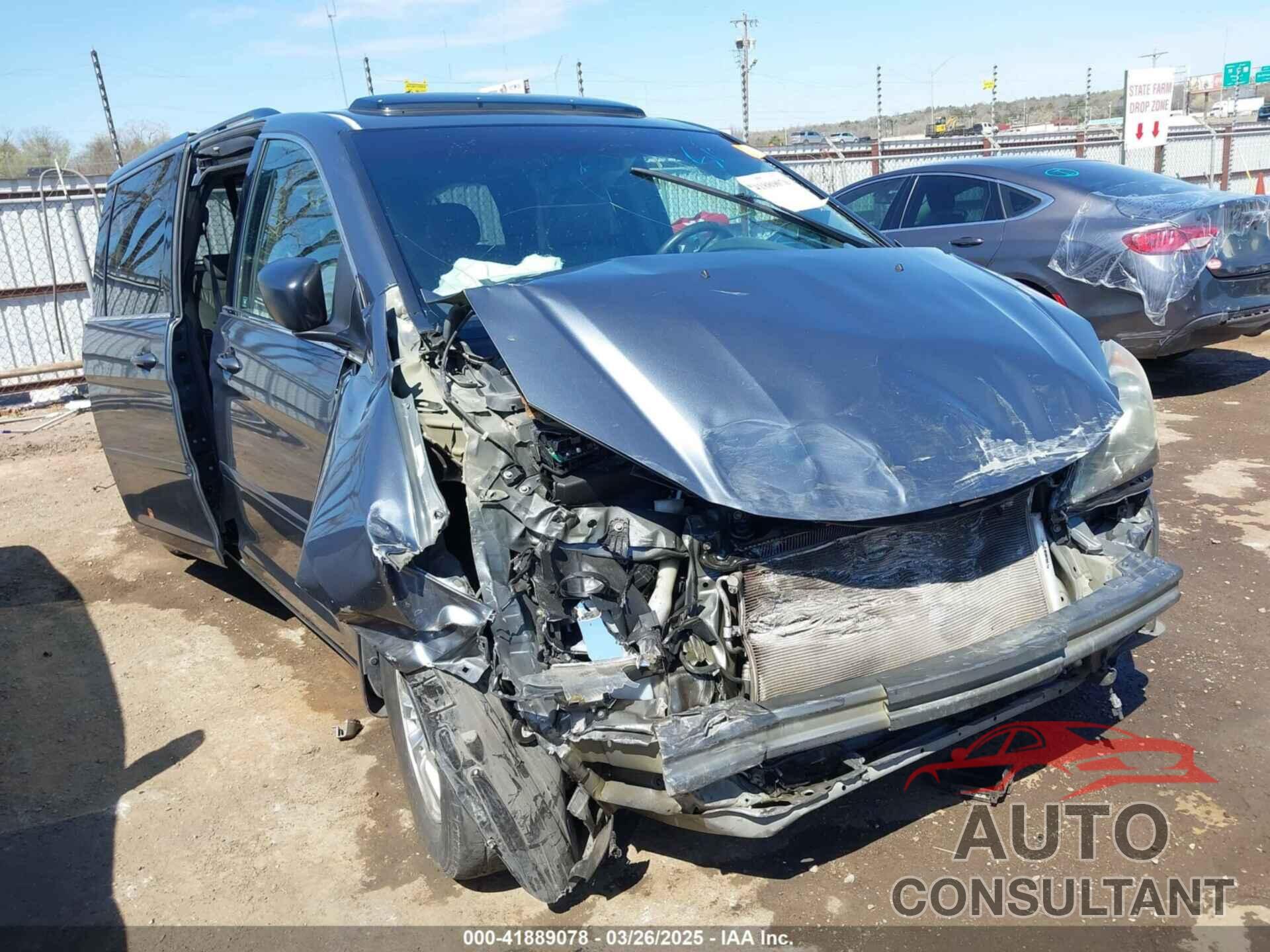HONDA ODYSSEY 2010 - 5FNRL3H64AB025785