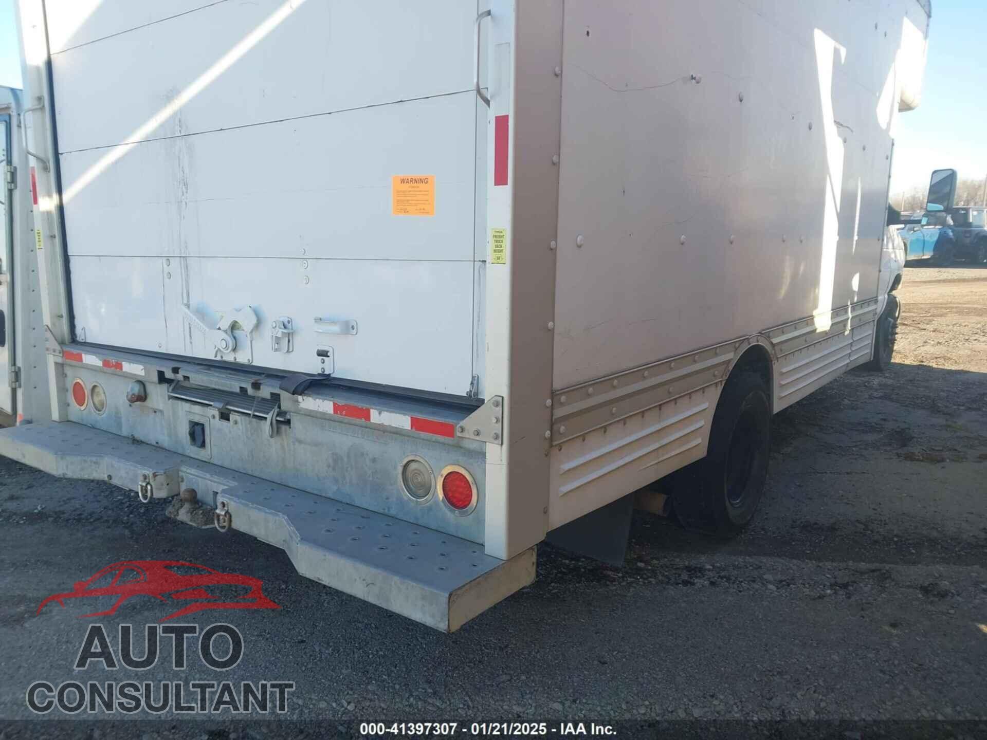 FORD E-450 CUTAWAY 2009 - 1FDXE45S59DA86909
