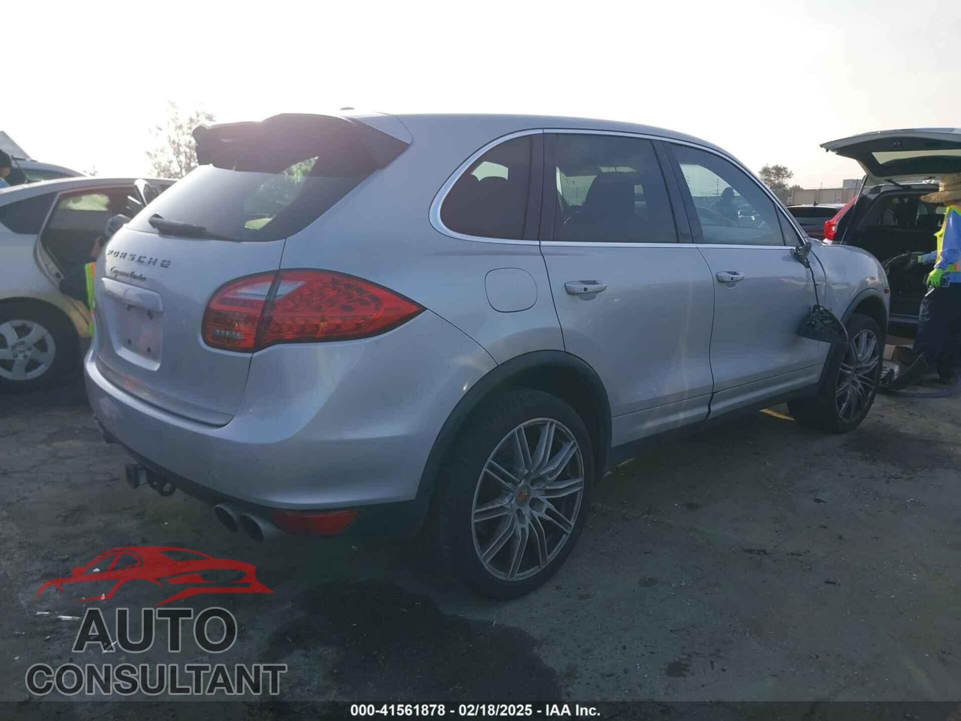 PORSCHE CAYENNE 2011 - WP1AC2A28BLA81434